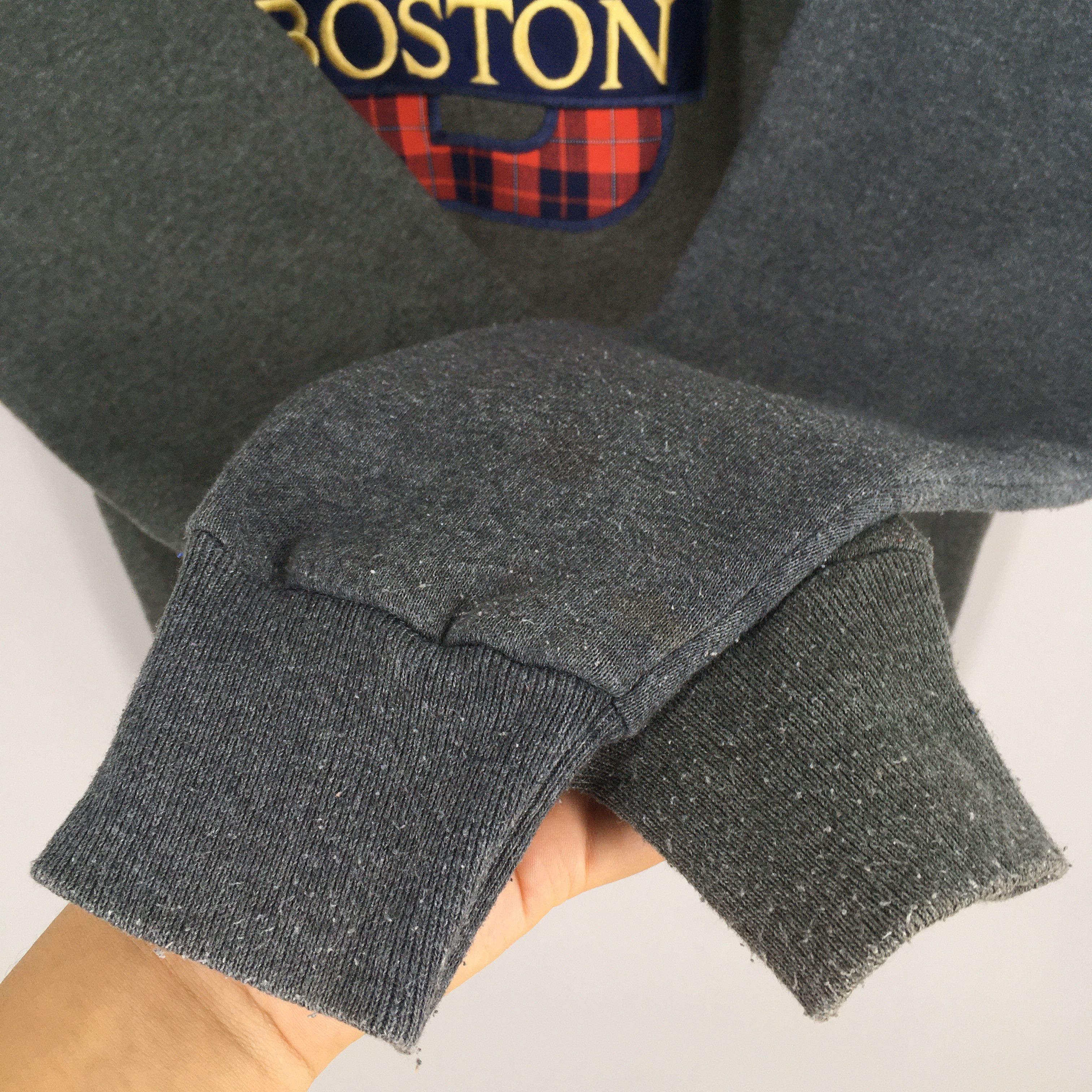 NCAA Vintage 90s Boston State Gray Sweatshirt Large Size US L / EU 52-54 / 3 - 6 Thumbnail