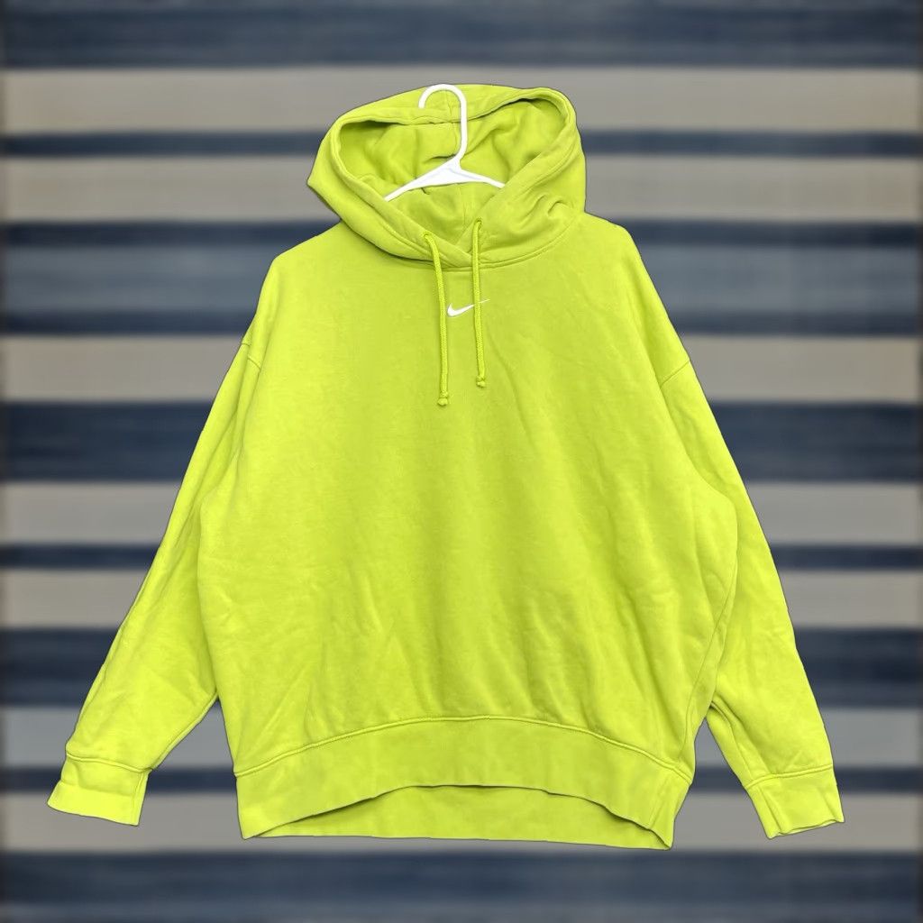 Nike Sweatshirt Womens Medium Baggy Essential Fleece Center Swoosh Travis Scott Product Line: Nike Sportswear Hoodie