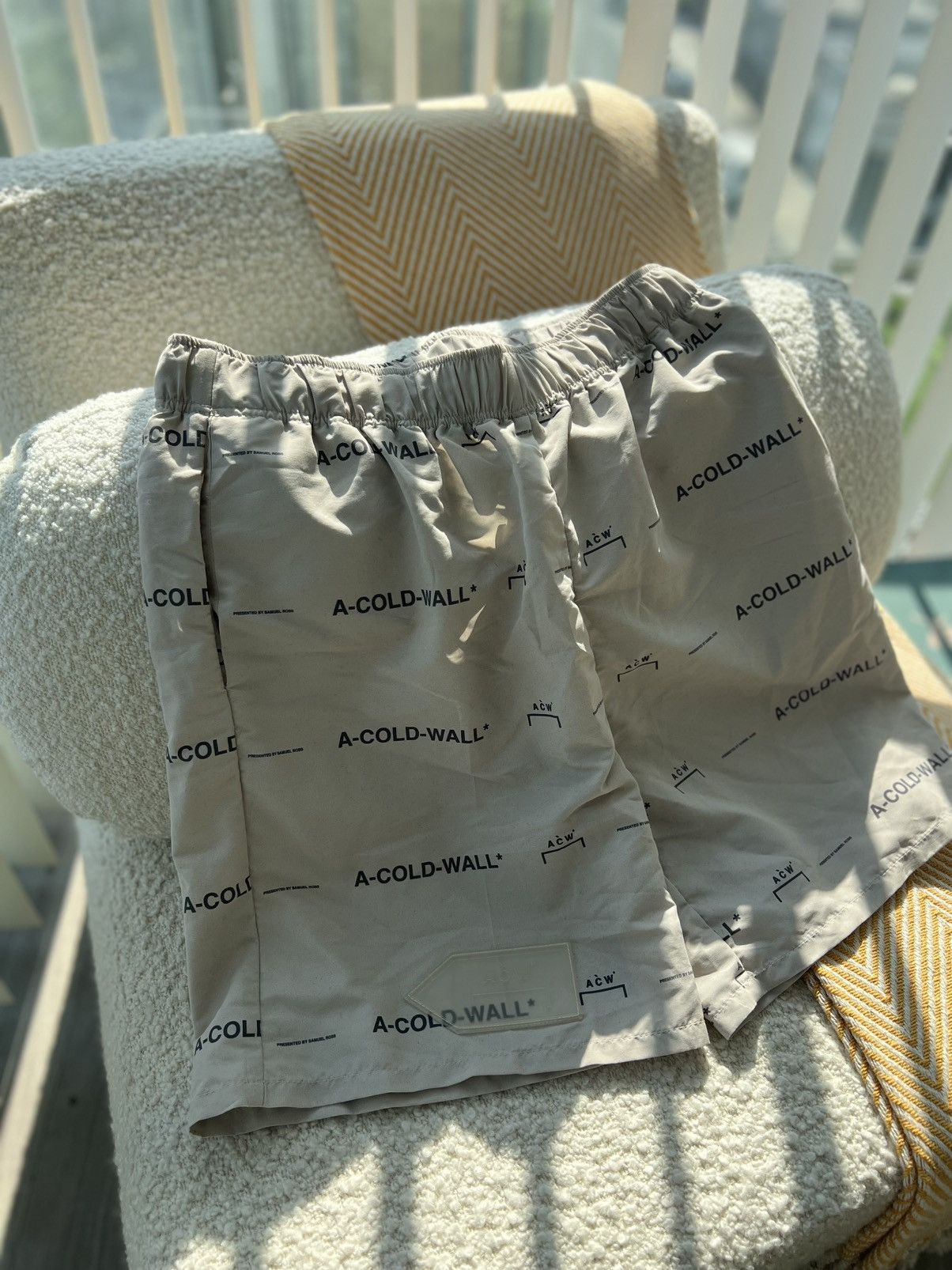 A-COLD-WALL* A-COLD-WALL LOGO SHORTS Size US 34 / EU 50 - 1 Thumbnail
