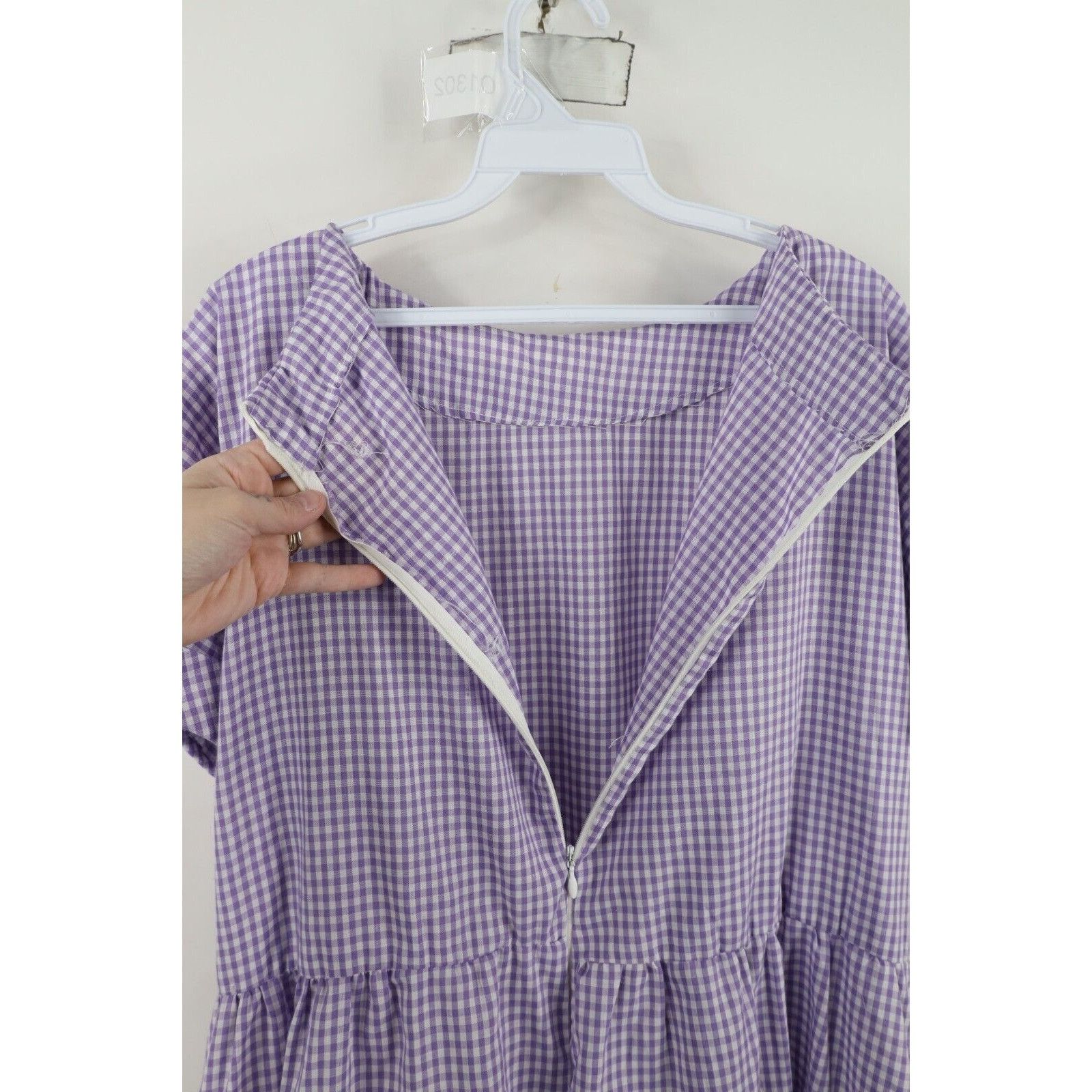 Vintage Vintage 70s Country Primitive Farmhouse Gingham Plaid Dress Size L / US 10 / IT 46 - 10 Thumbnail