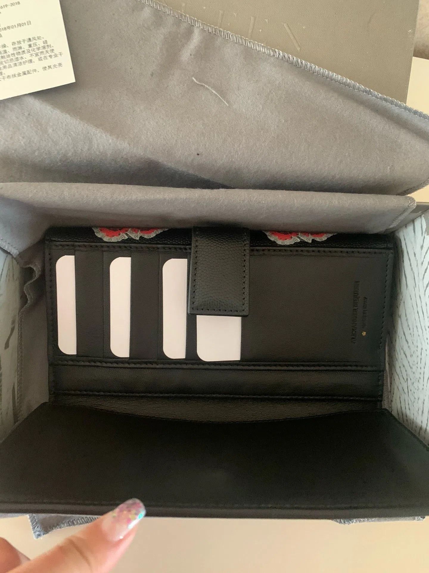 Alexander McQueen McQueen Wallet. Size ONE SIZE - 4 Thumbnail
