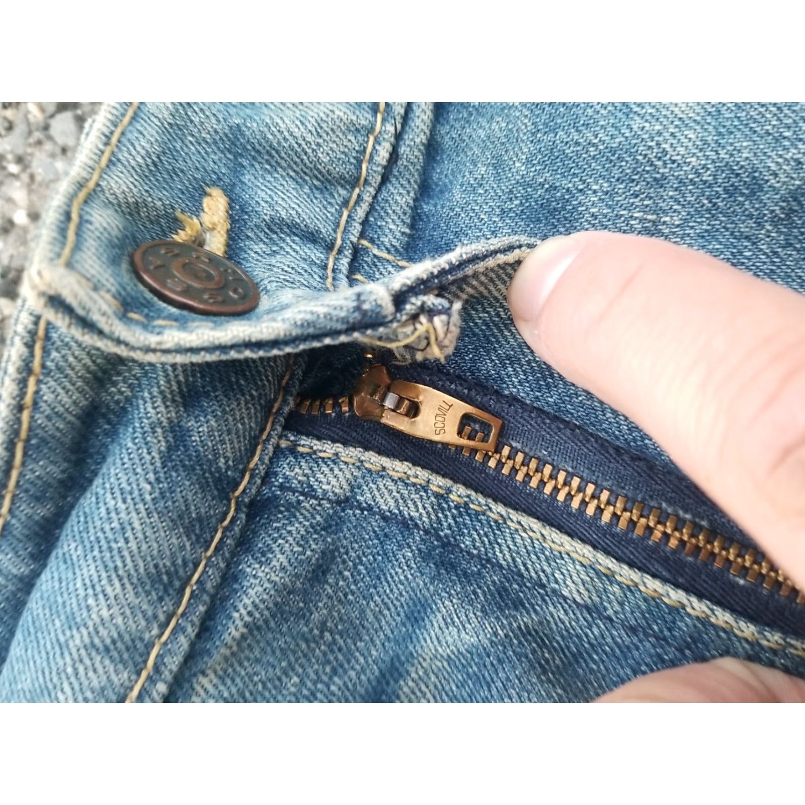 Vintage VINTAGE SASSON Distressed Bell Bottoms Jeans 31x32.5 Boys? Wait—Gender not specified. Size US 31 - 6 Thumbnail