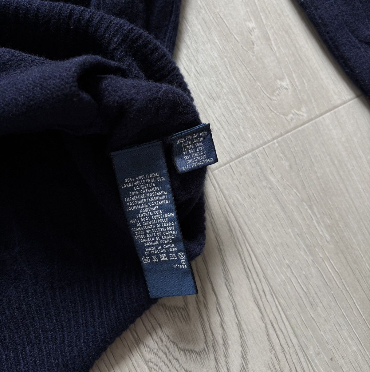 Polo Ralph Lauren × Vintage Vintage Polo Ralph Lauren Button Wool Cardigan Suede Size S / US 4 / IT 40 - 4 Thumbnail