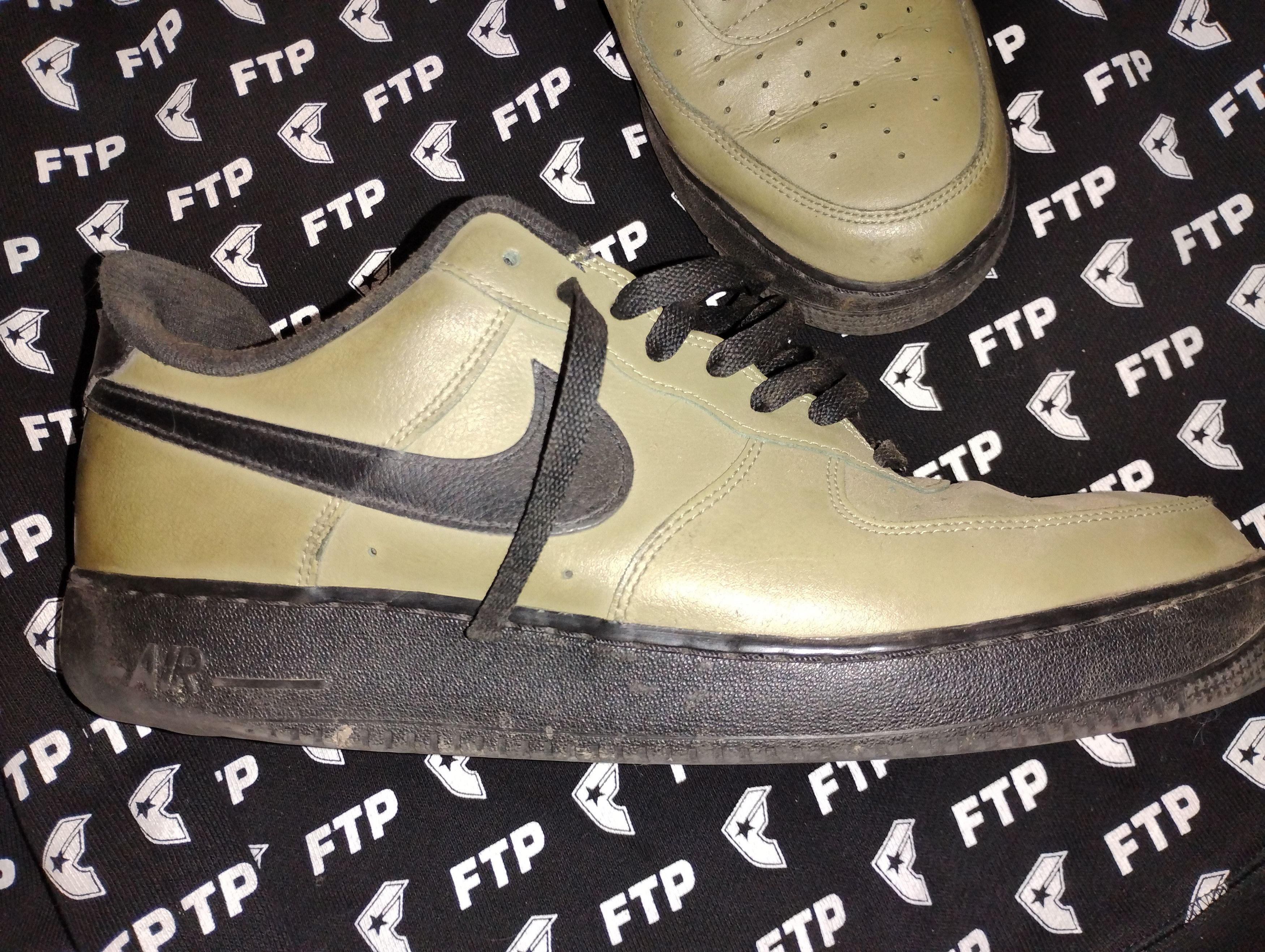 Nike Nike air Force one medium olive Size US 13 / EU 46 - 1 Thumbnail