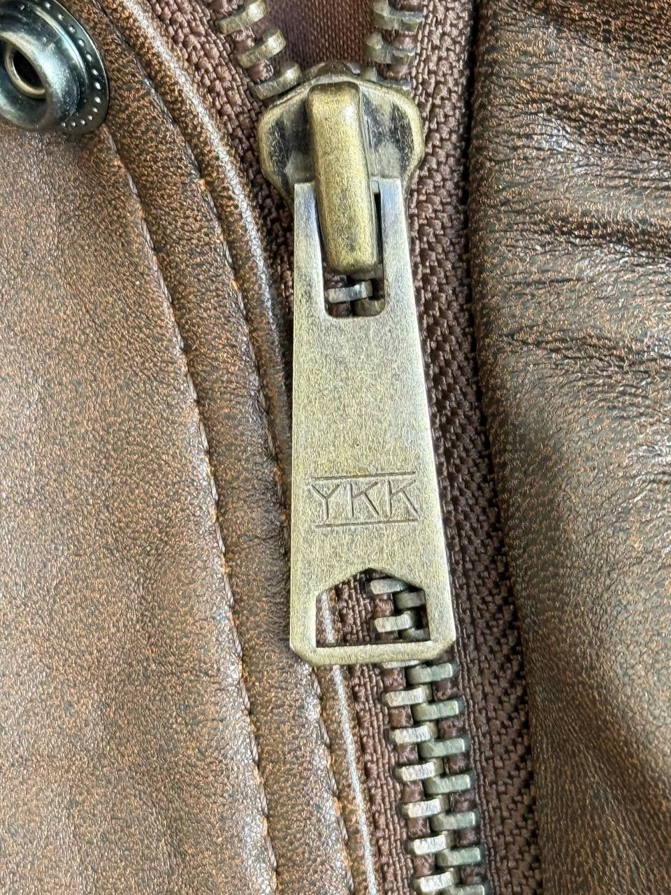 Vintage Vintage 90s Oversized Brown Flight Leather Bomber Jacket Size US XL / EU 56 / 4 - 6 Thumbnail