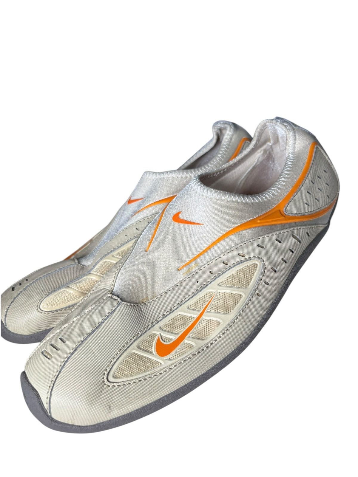 Nike ACG × Vintage Vintage Nike ACG slip on shoes Size US 10 / EU 43 - 3 Thumbnail
