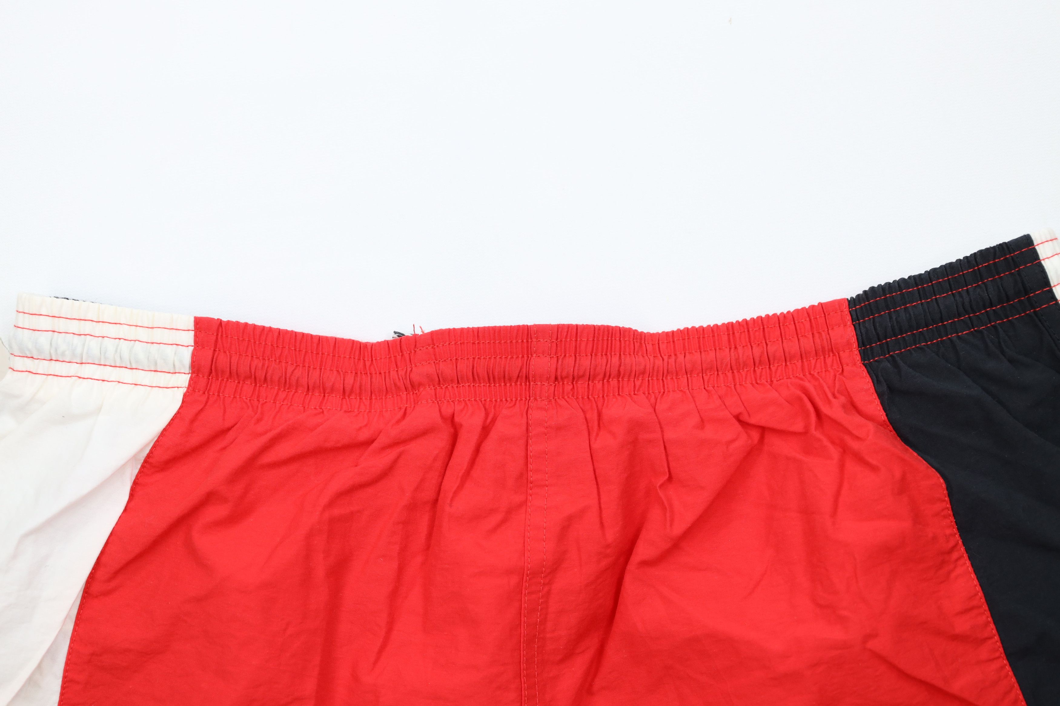 Vintage Deadstock Vintage 90s Streetwear Block Lined Shorts Trunks Size US 36 / EU 52 - 11 Thumbnail