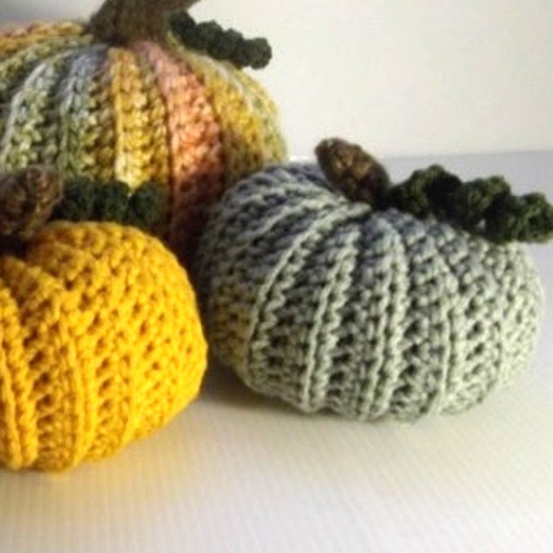 Handmade NWT Multicolor Handmade Crocheted Pumpkin Set of 3 by Dawny Size ONE SIZE - 4 Thumbnail