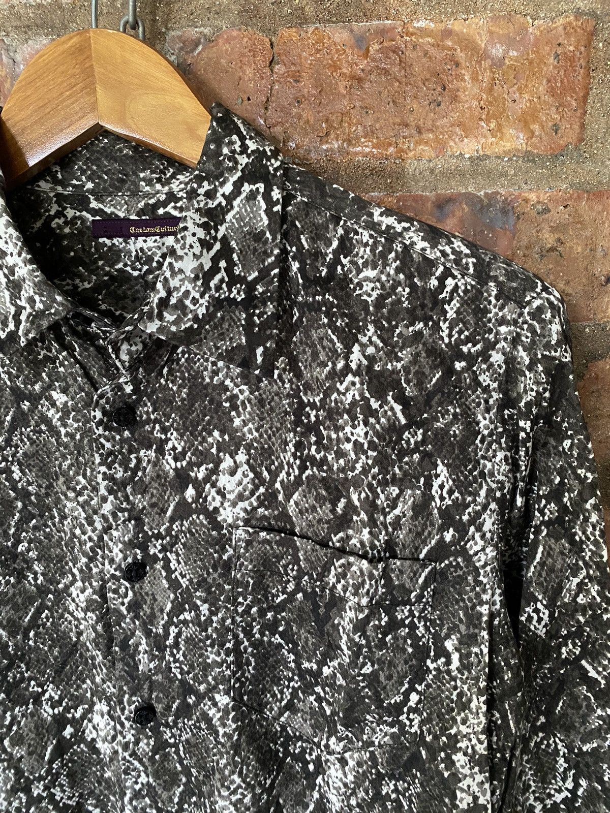 Obelisk Custom Culture Japan snake python button up Size US S / EU 44-46 / 1 - 5 Thumbnail