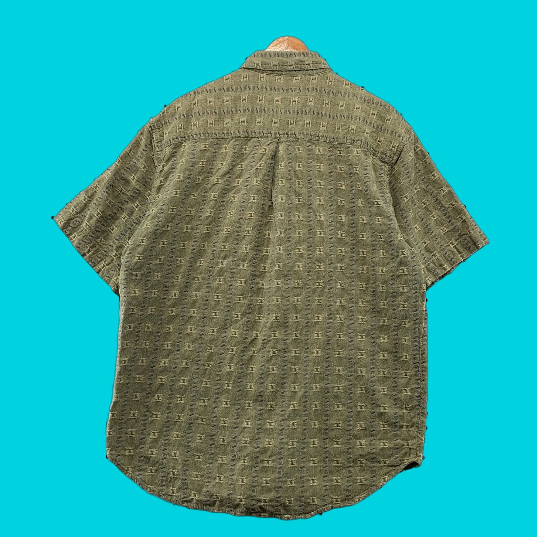 The Territory Ahead VINTAGE Territory Ahead Button-Up Shirt Mens L Green Short Sleeve Textured Geometric Weekender Casual Button-Up Shirt Mens L Green Territory Ahead Size US L / EU 52-54 / 3 - 1 Thumbnail