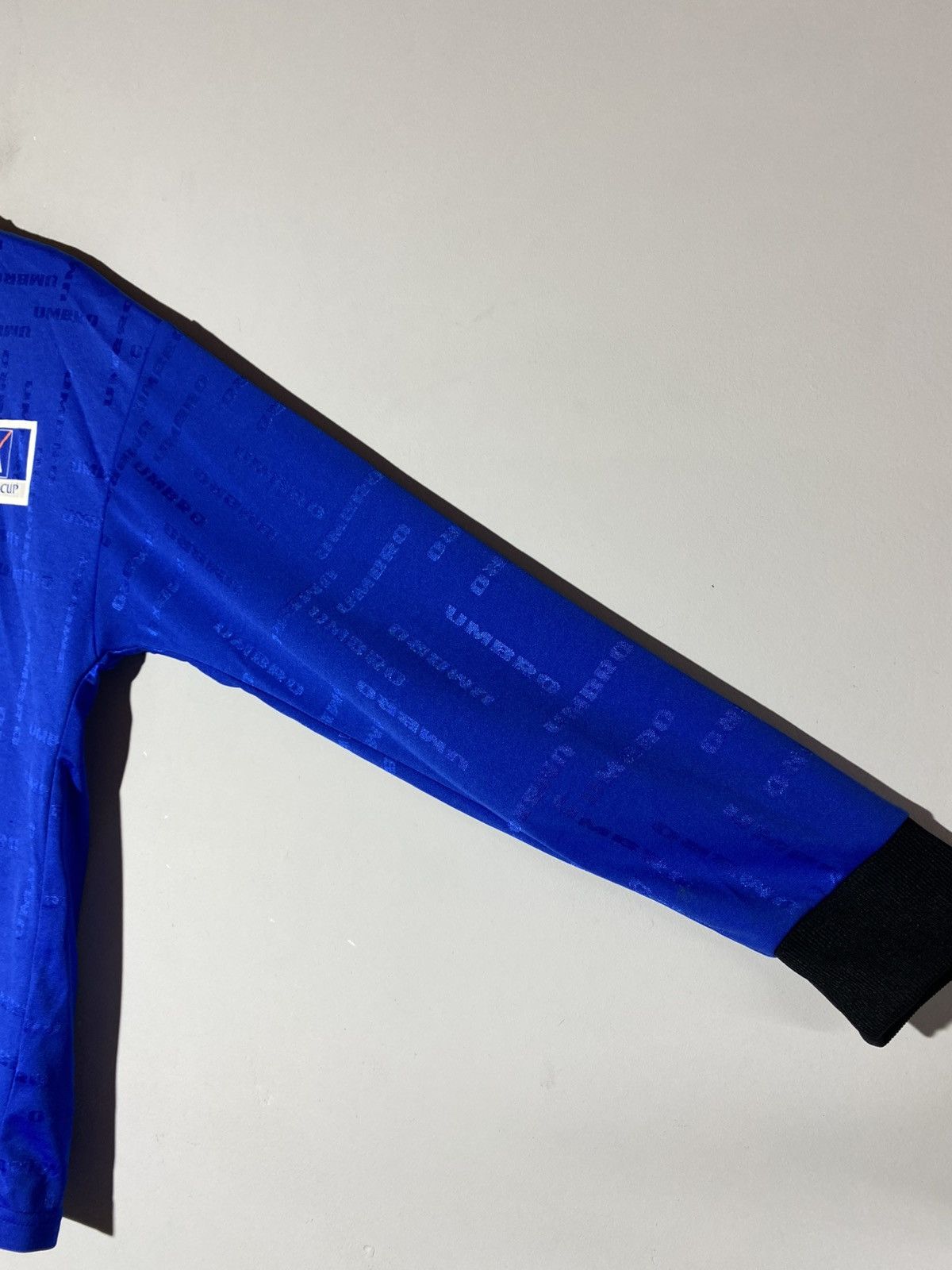 Umbro Vintage Umbro England The F.A. CUP 1998/99 Away Jersey Size US M / EU 48-50 / 2 - 10 Thumbnail