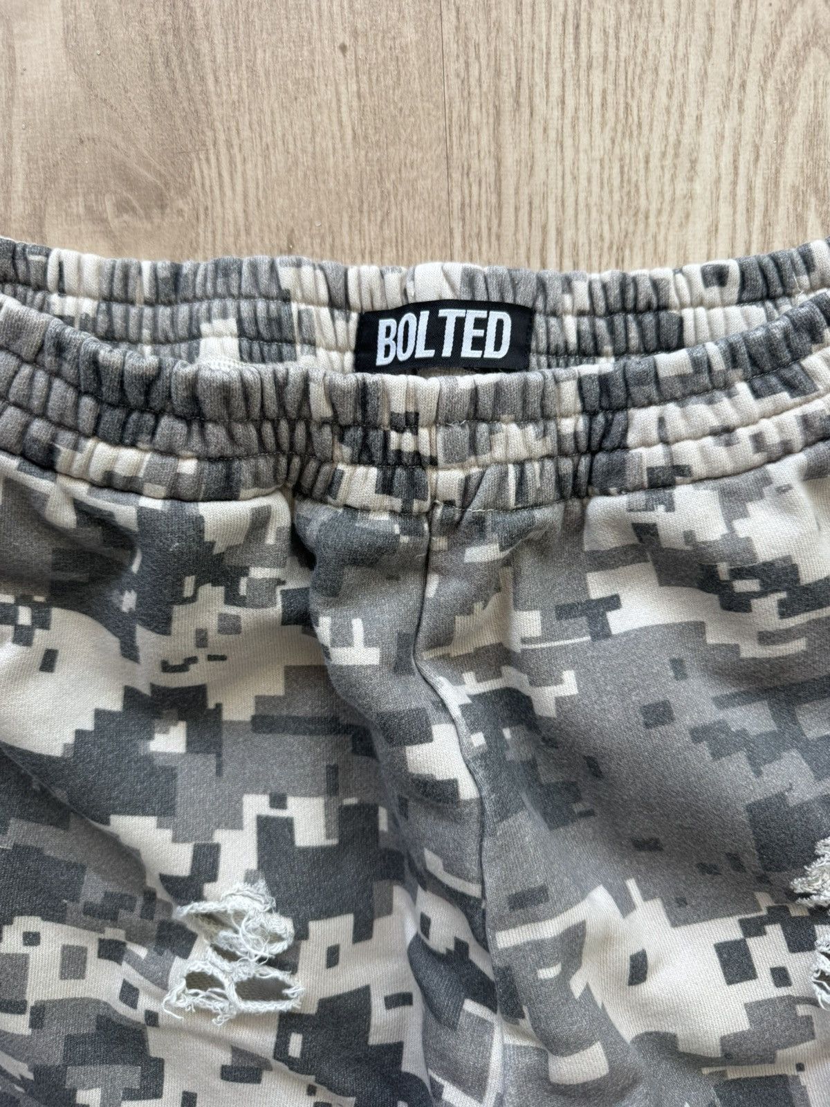 Other Digital Camo Distressed Sweatpants Size US 30 / EU 46 - 3 Thumbnail
