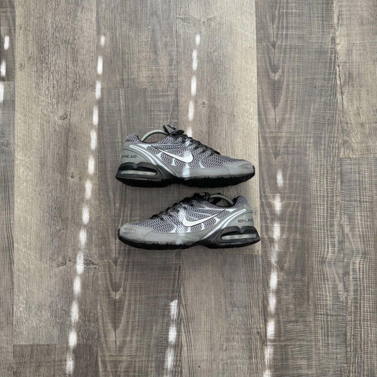 Nike NIKE • Air Max Torch 4 "Cool Grey" (9M) Size US 9 / EU 42 - 1 Thumbnail
