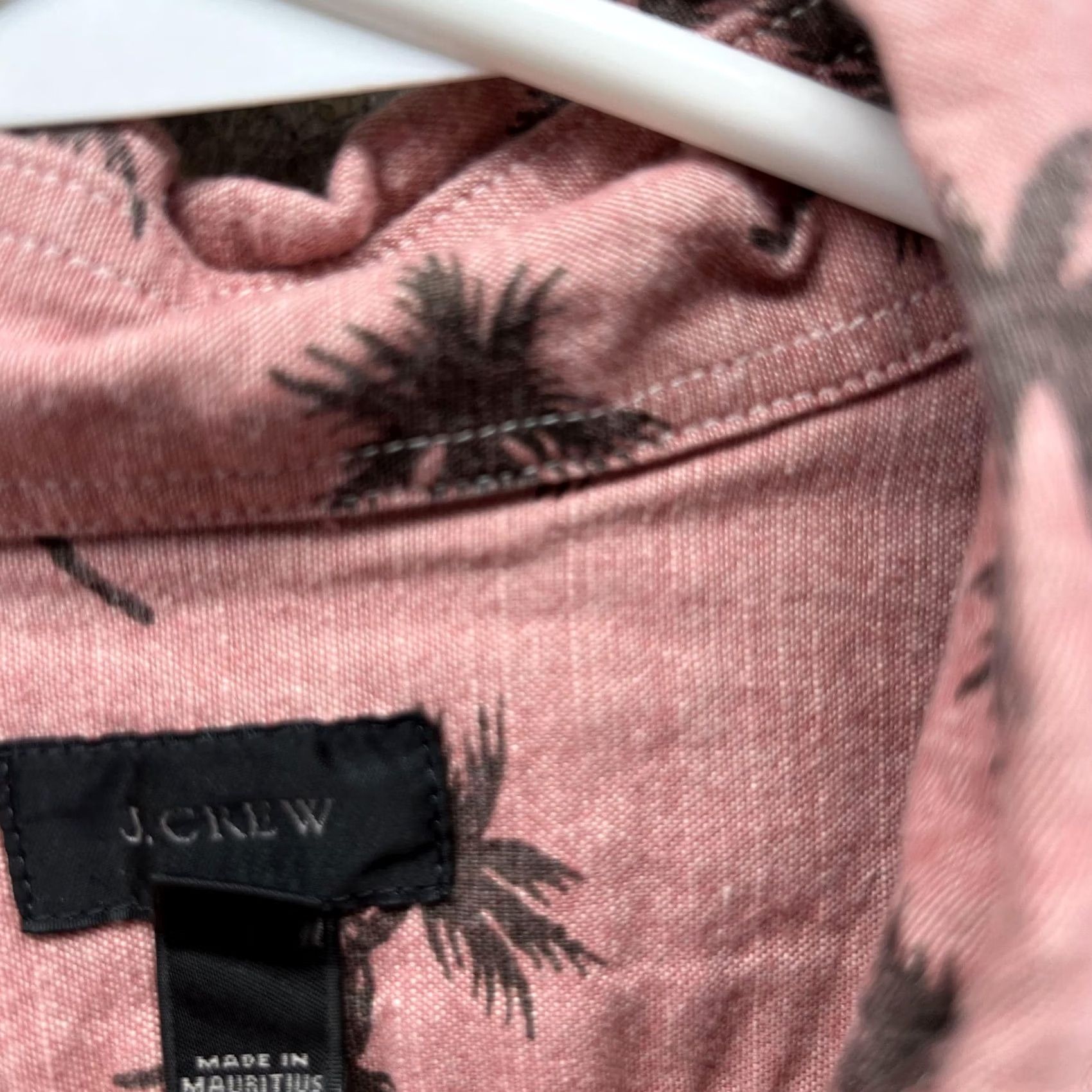 J.Crew J.CREW Shirt Men Small Pink Black Floral All Seasons Short Sleeve Button-Up 40 in Chest Mens Regular Spring Summer Winter N/A Size US S / EU 44-46 / 1 - 6 Thumbnail