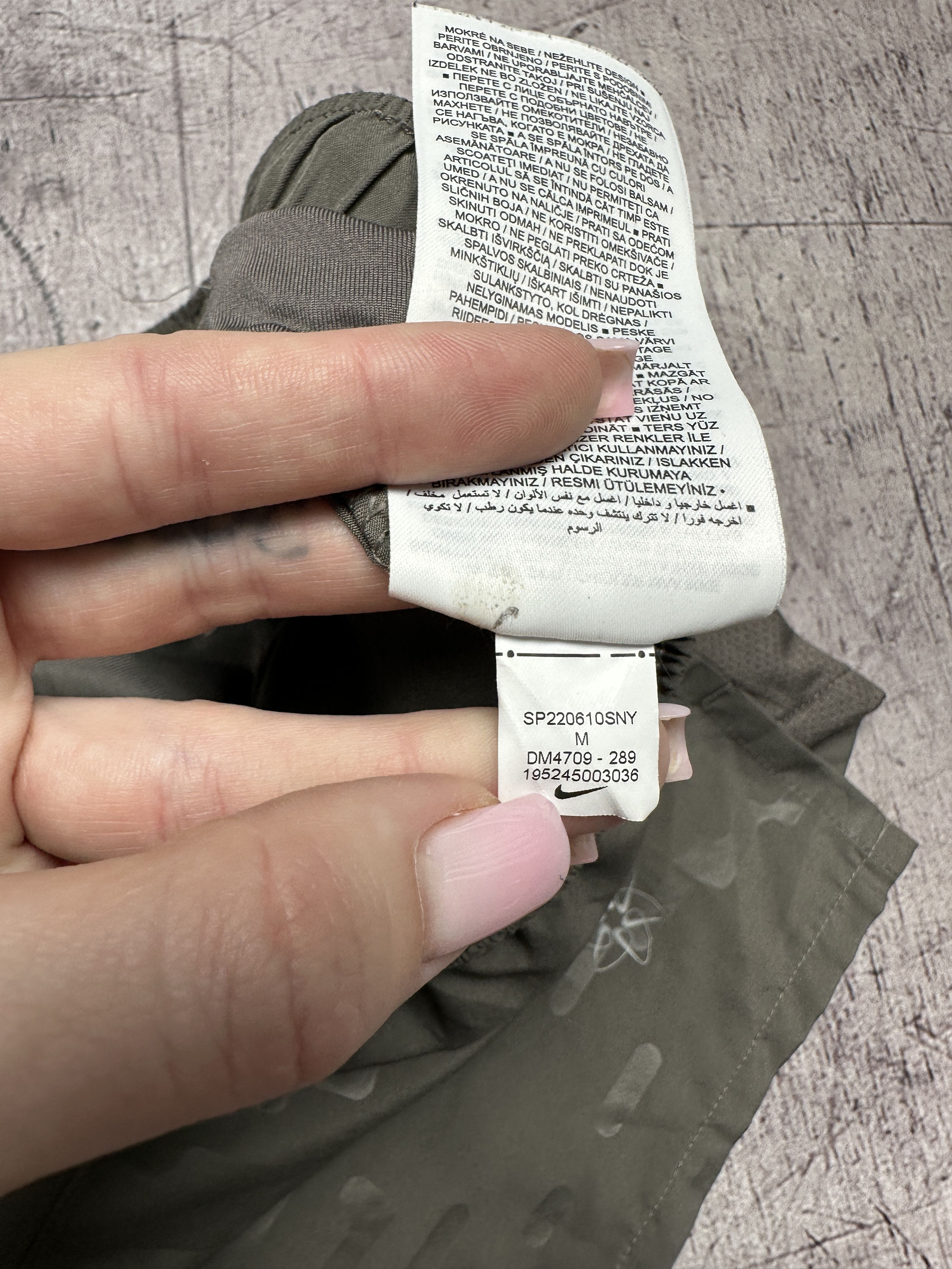 Nike Nike Running Mens Shorts Size US 32 / EU 48 - 8 Thumbnail