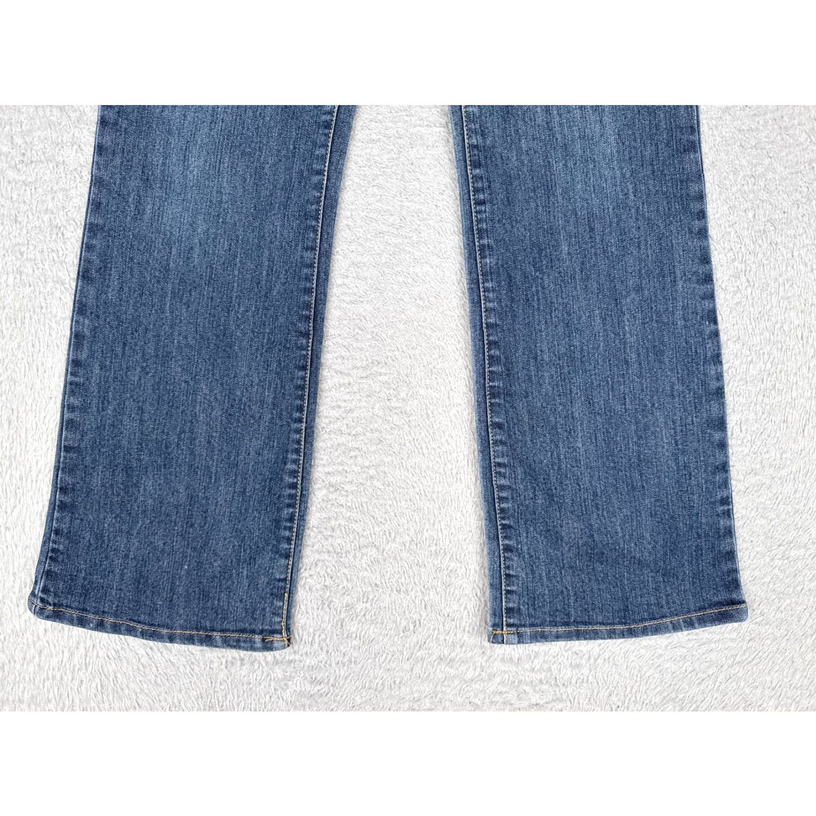 Faded Glory VINTAGE Faded Glory Jeans Womens 8 Blue Bootcut Stretch Denim Mid Rise Embroidered 29x28 Size 30" / US 8 / IT 44 - 2 Thumbnail
