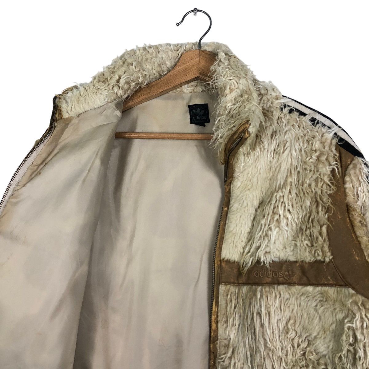 Adidas 🔥90’s Vintage Adidas Zipper Jacket Mink Fur Design Size US L / EU 52-54 / 3 - 10 Thumbnail