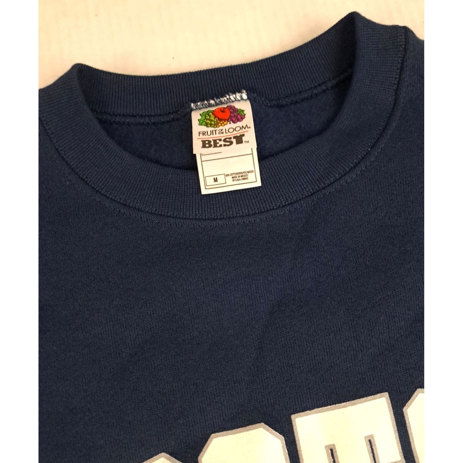 Fruit Of The Loom VINTAGE Boston Massachusetts Black Fruit of the Loom Sweatshirt Medium Size US M / EU 48-50 / 2 - 3 Thumbnail