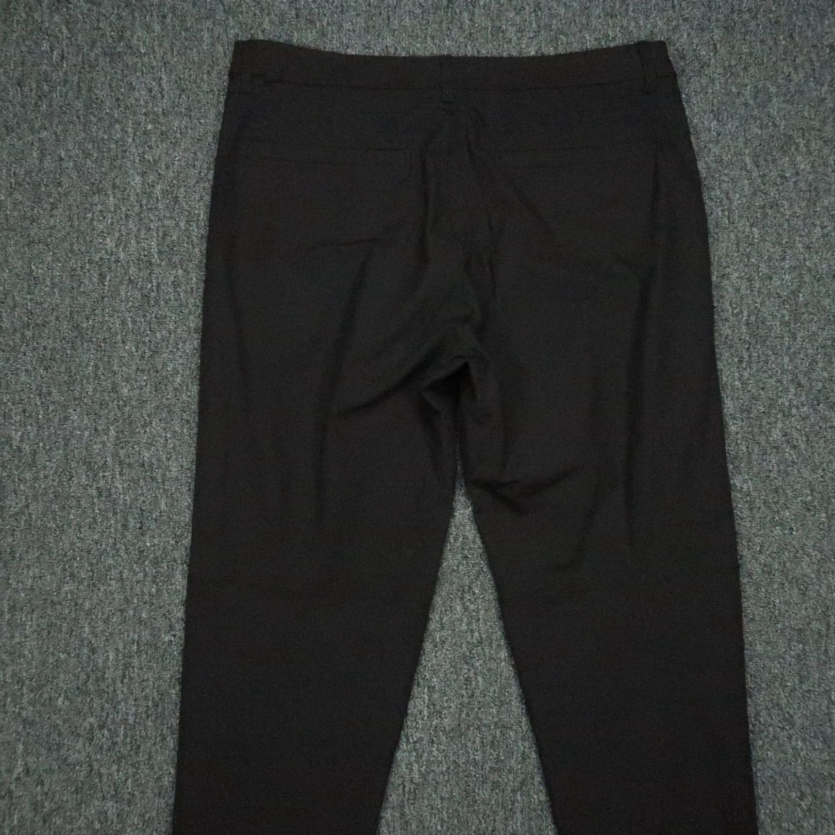 Lululemon Lululemon Pants Mens 36 Black Slim Fit Dress Athletic Trousers Office Travel Warpstreme Size US 36 / EU 52 - 5 Thumbnail