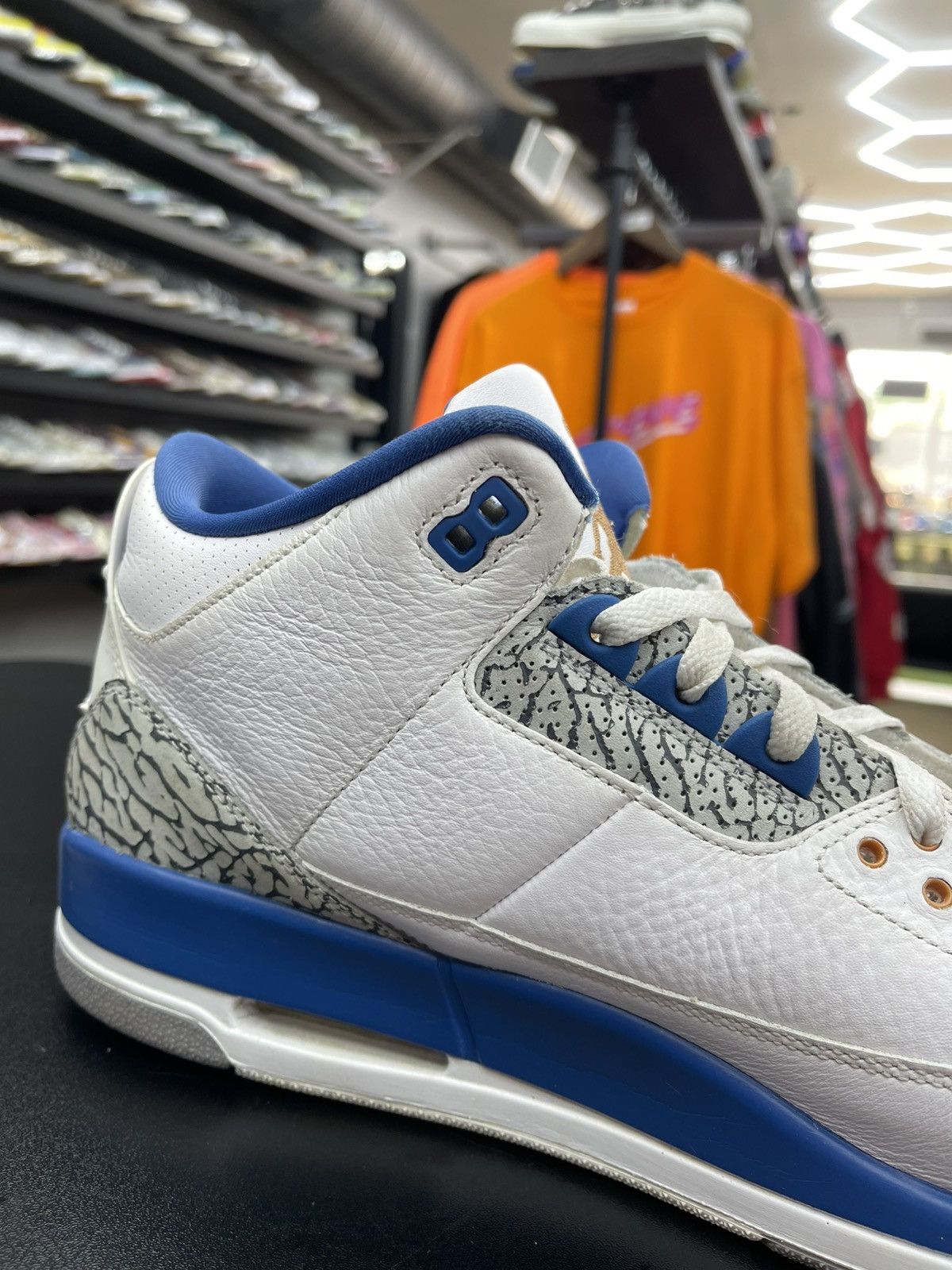 Jordan Brand Size 13 - Jordan 3 Wizard “2023” Good Condition Size US 13 / EU 46 - 7 Thumbnail