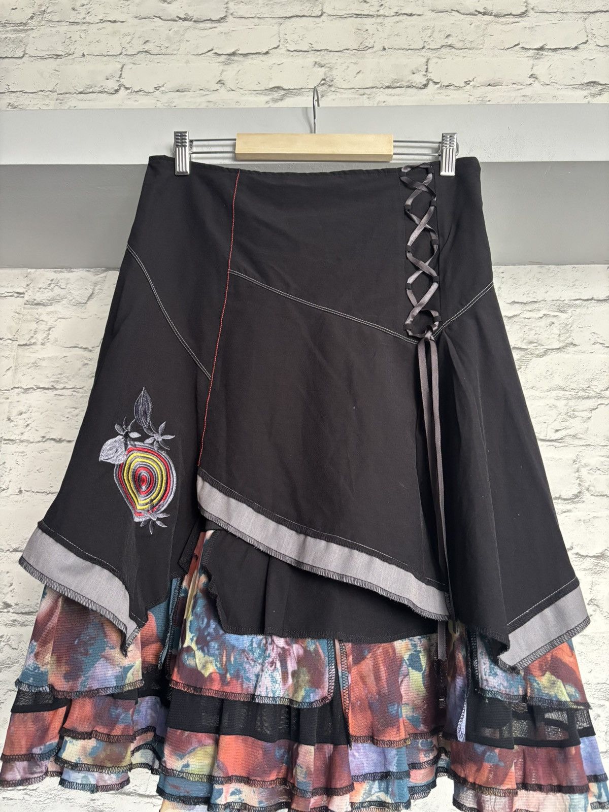 Joe Browns Vintage Joe Browns skirt M midi boho patterns embroidery Size 26" / US 2 / IT 38 - 6 Thumbnail