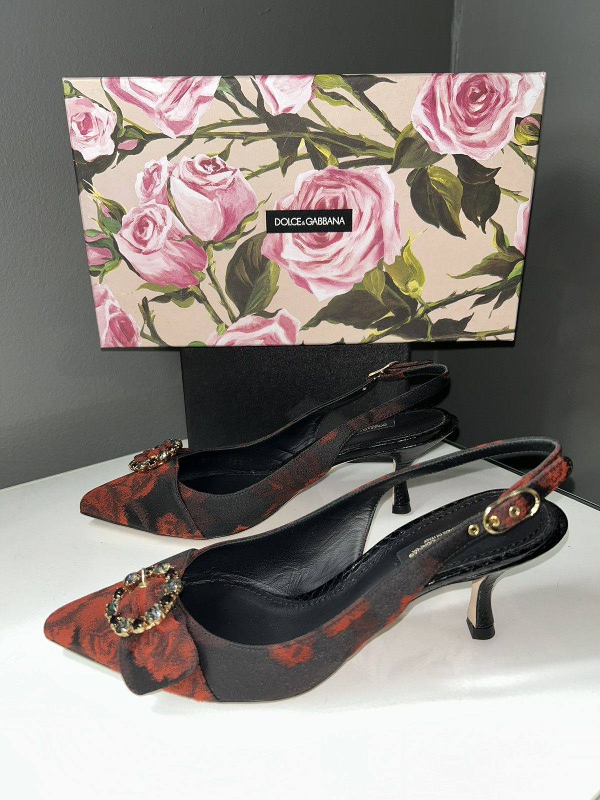 Dolce & Gabbana Lori Jewel Buckle Floral Heels 38.5 (US W8)