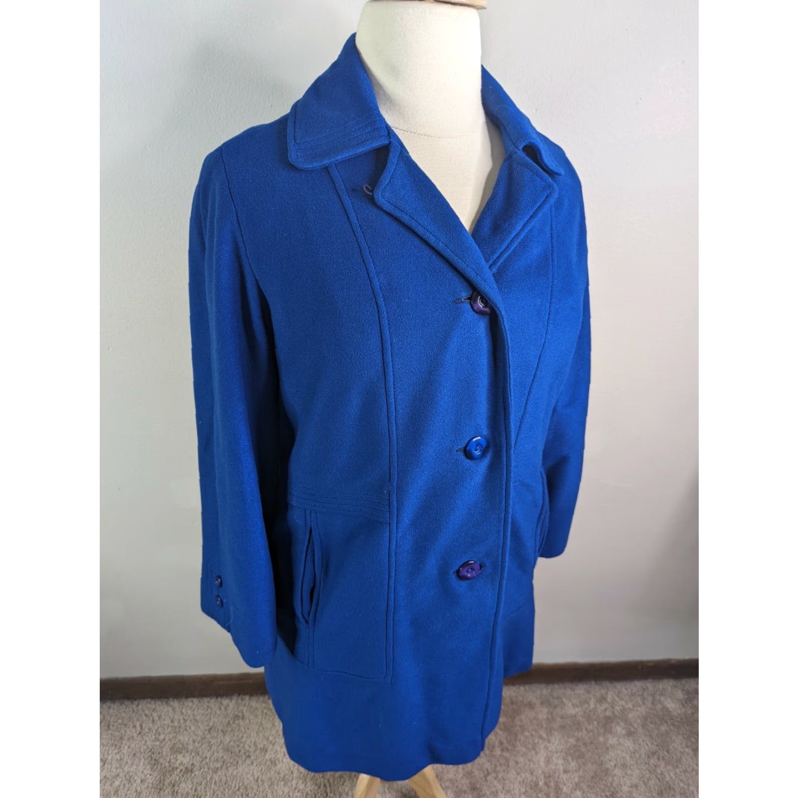 Vintage VINTAGE Abbmoor Women's Blue Button-Down Pea Coat XL United States Made Coat Size XL / US 12-14 / IT 48-50 - 4 Thumbnail