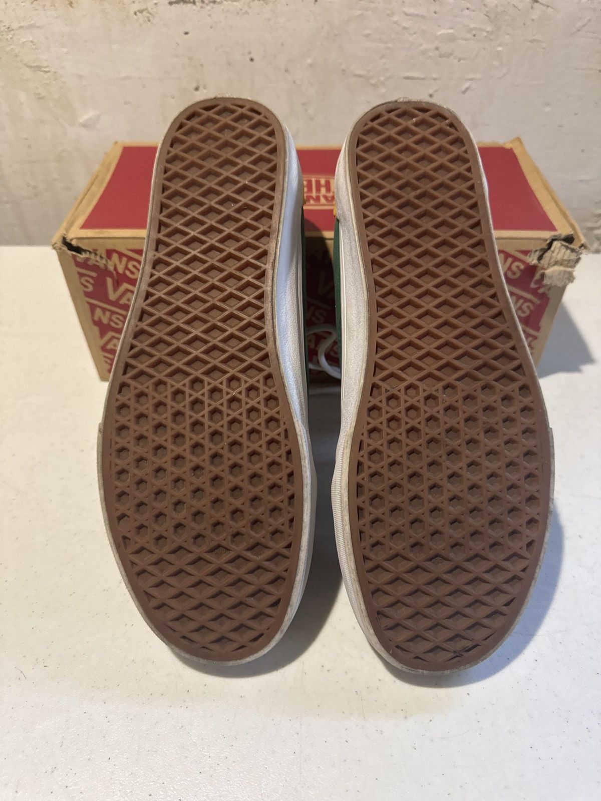 Vans Yacht Club Size US 11 / EU 44 - 6 Thumbnail