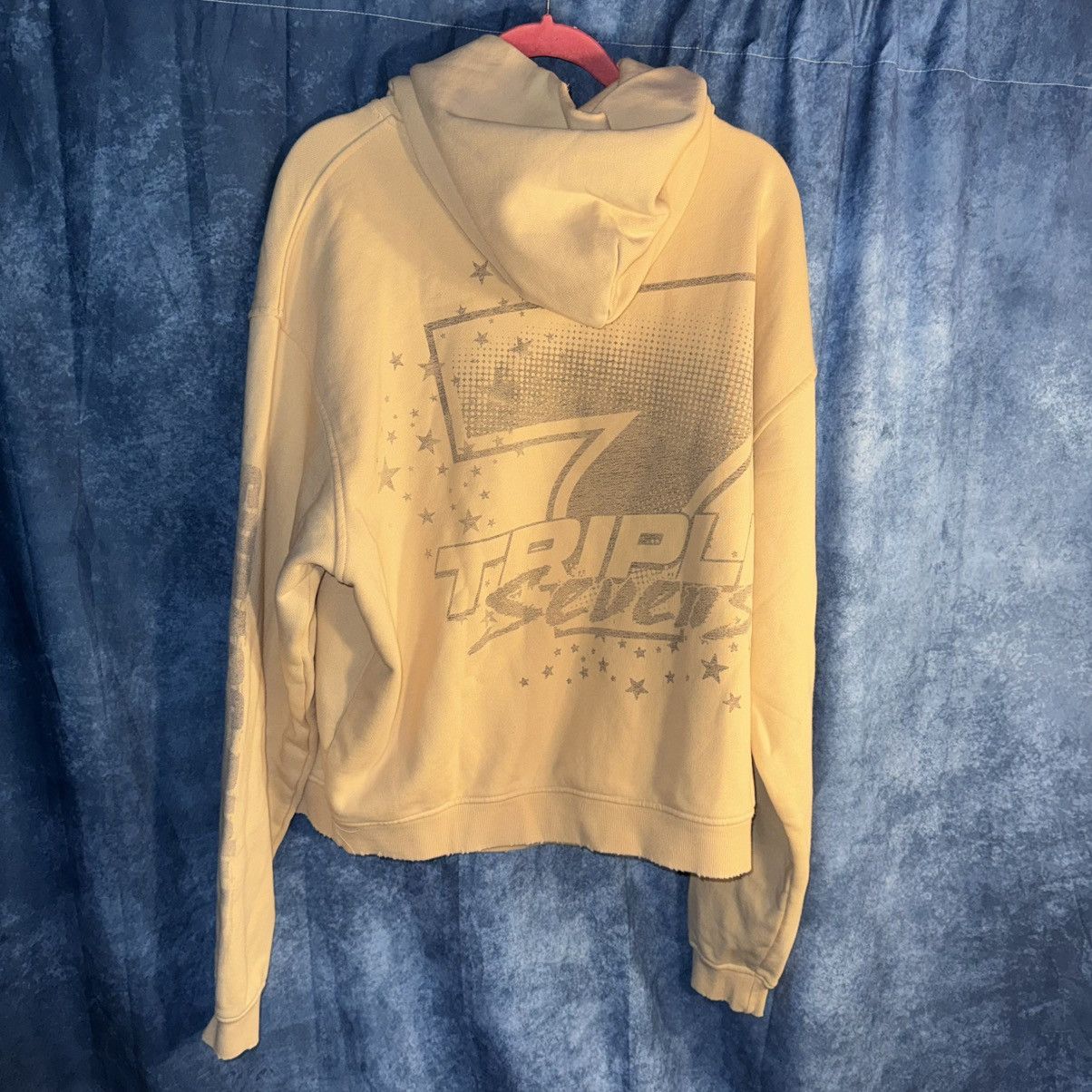 TRIPLE SEVENS Triple Sevens Surf Bear Graphic beige Hoodie Pullover Size US M / EU 48-50 / 2 - 2 Thumbnail