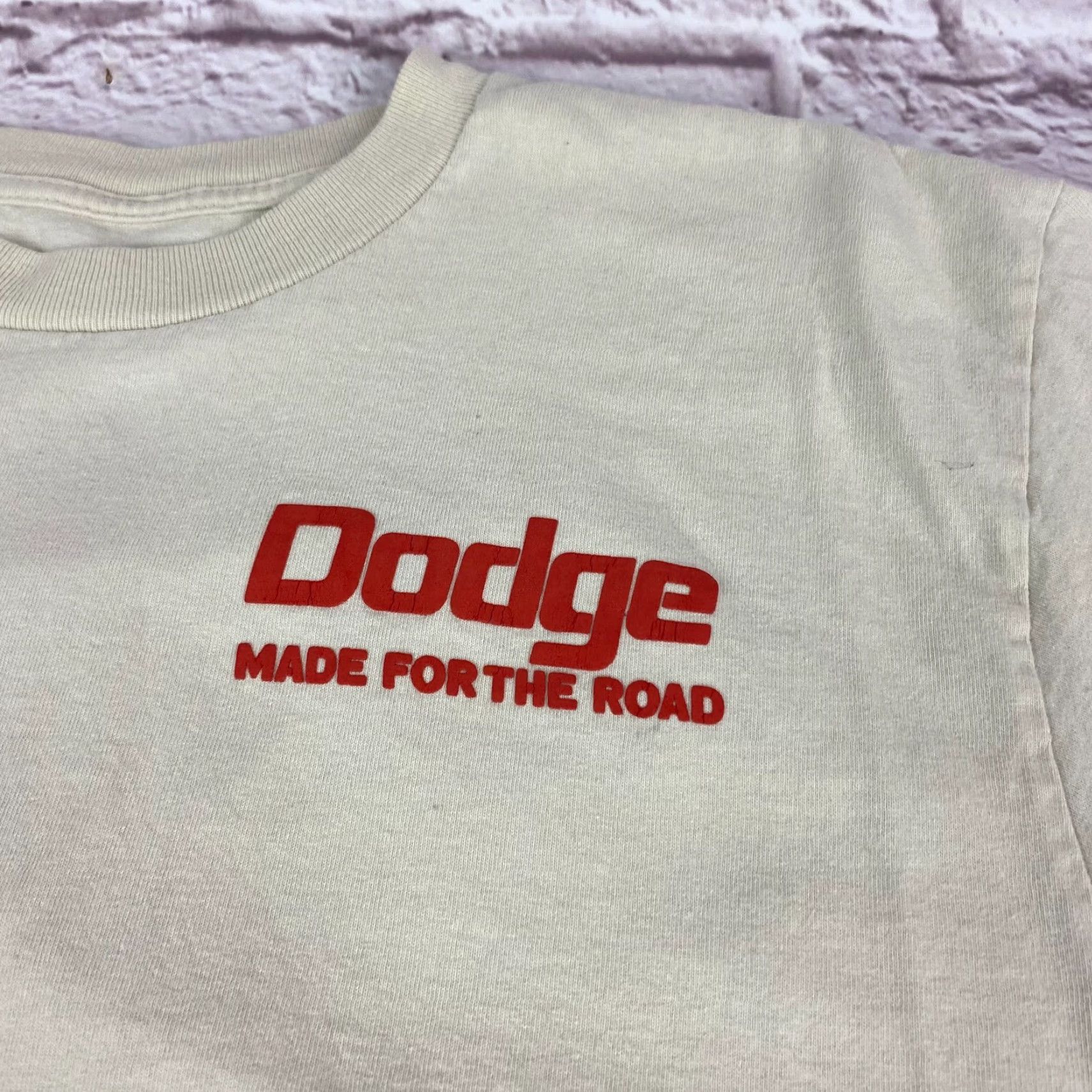 Vintage VINTAGE Dodge Mens T-Shirt An American Classic Made For The Road Size M Short Sleeve Size US M / EU 48-50 / 2 - 5 Thumbnail