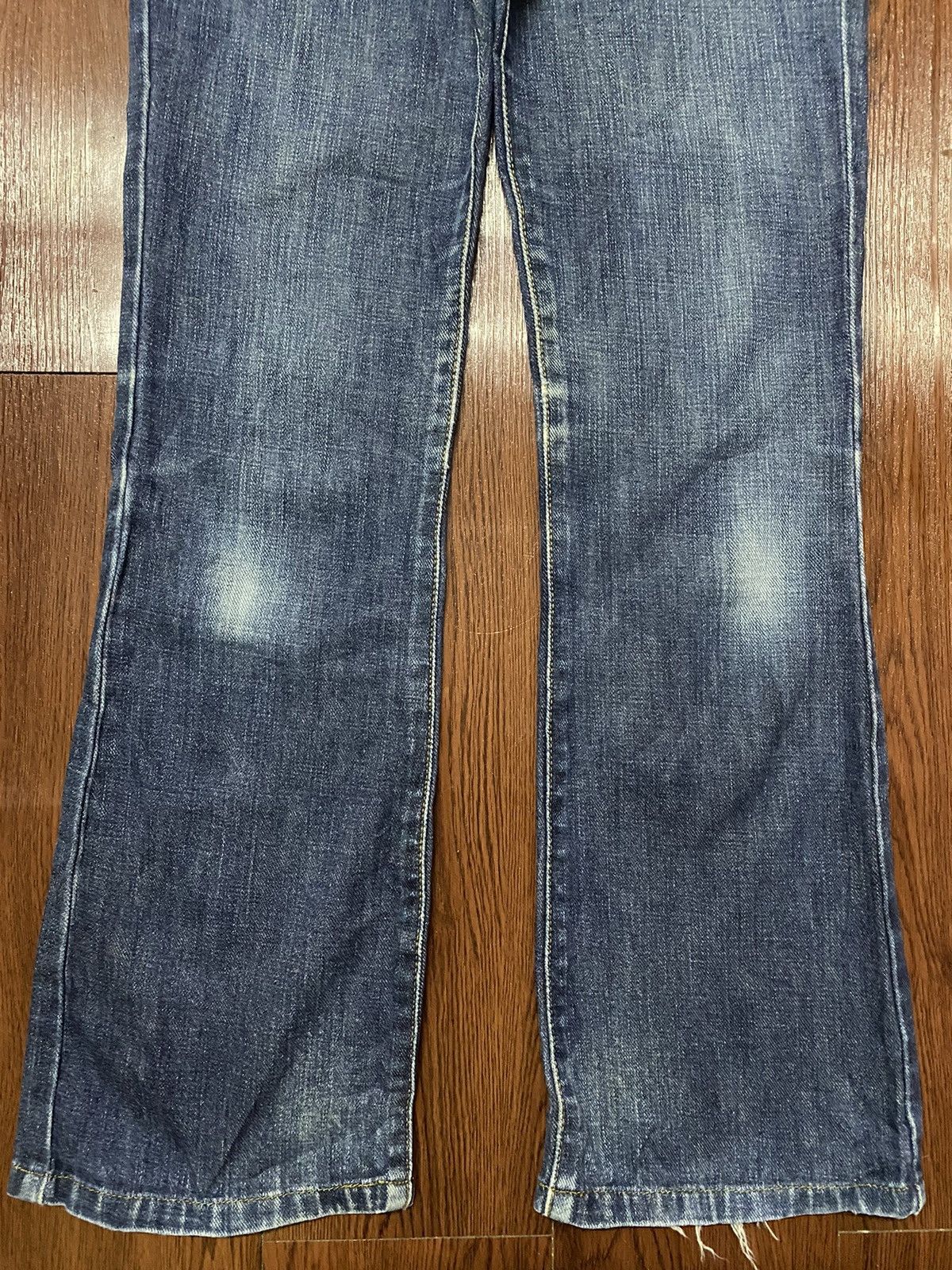 Japanese Brand Vintage Japanese Brands Blue Wash Flare Style Jeans Size US 27 - 5 Thumbnail