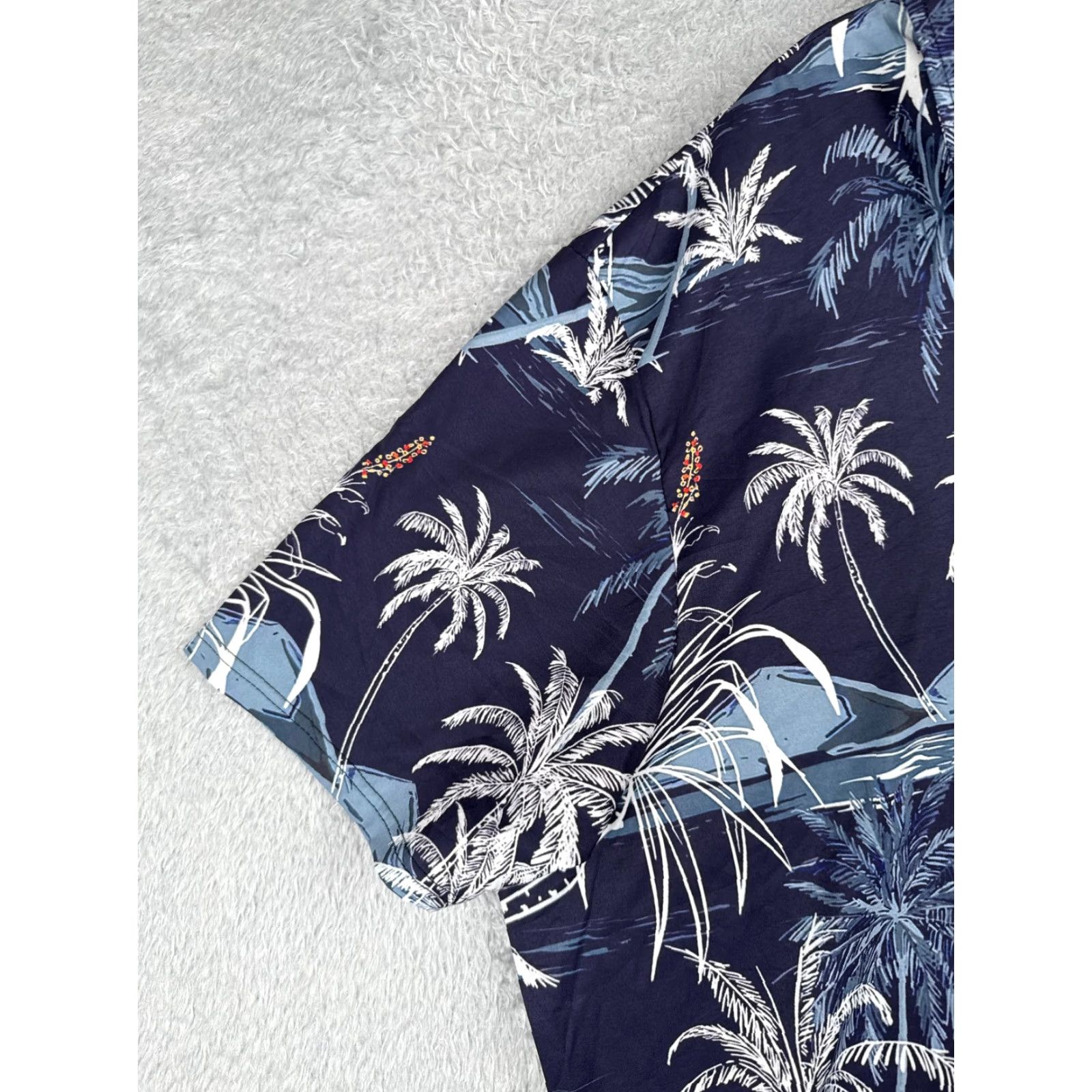 Vintage Hawaiian Shirt Shirt Men 5XL XXXXXL Blue White Palm Tree Floral Cotton Blend Size US XXL / EU 58 / 5 - 3 Thumbnail