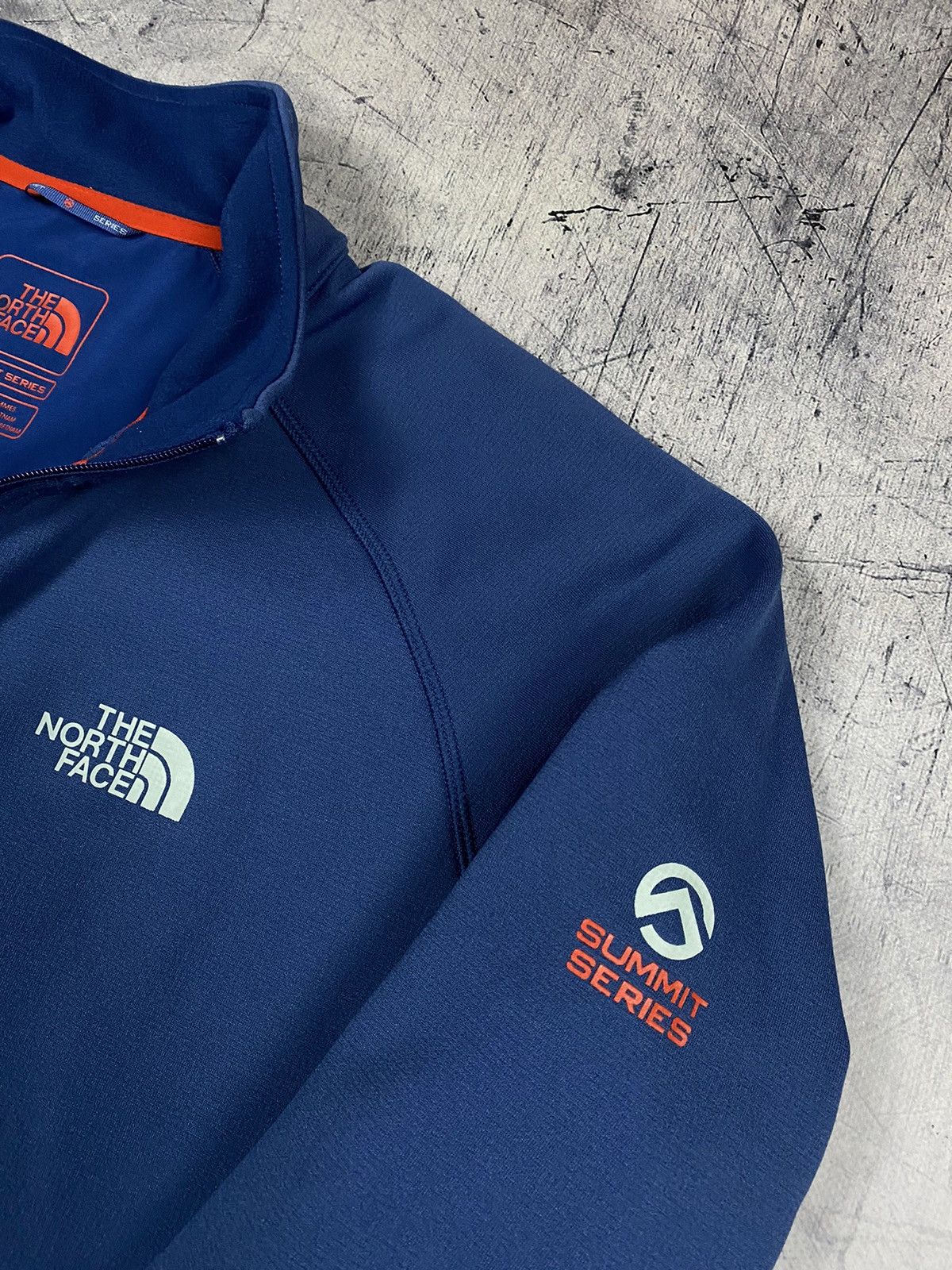 The North Face Vintage The North Face Summit Series Softshel Jacket Bomber Size US L / EU 52-54 / 3 - 11 Thumbnail