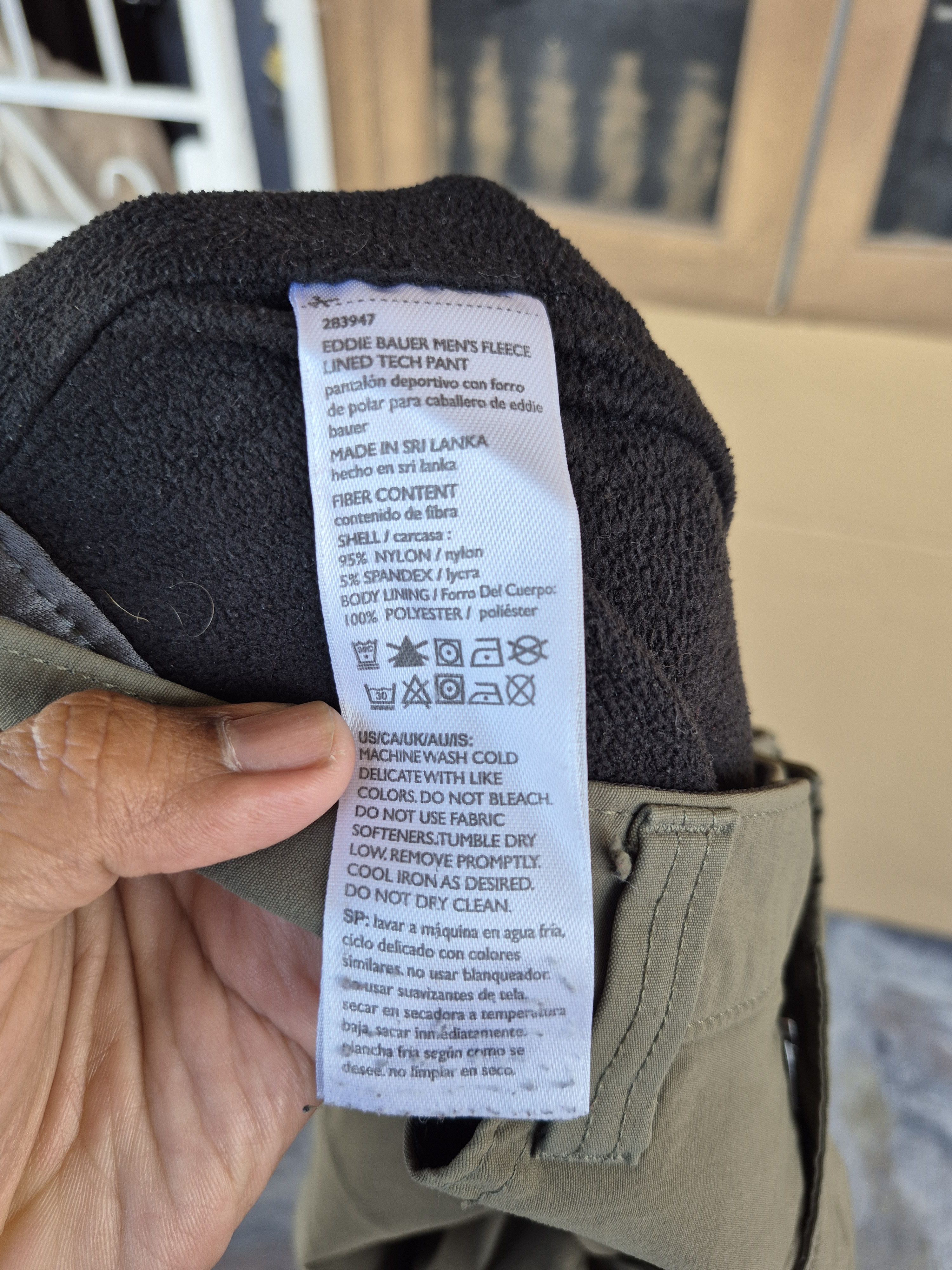 Eddie Bauer 🔥 Eddie Bauer Tech Pants Multi Pocket Size US 32 / EU 48 - 12 Thumbnail
