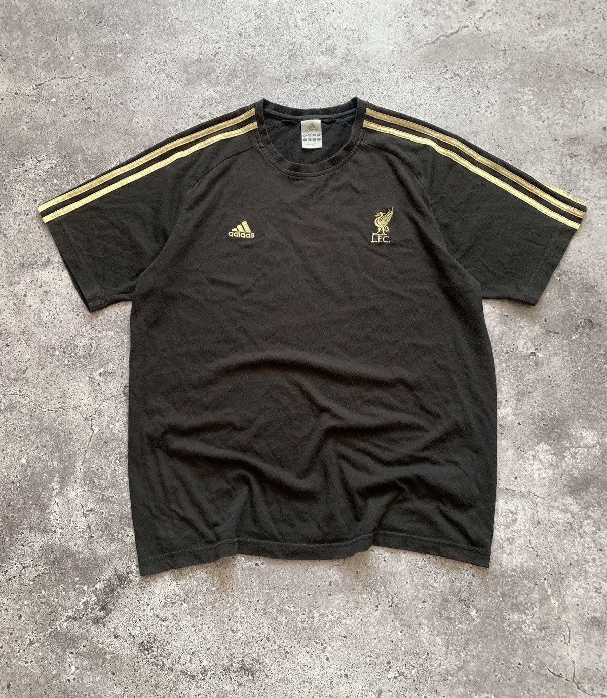 Adidas 🔥ADIDAS LIVERPOOL TRAINING T-SHIRT BLOCKCORE TEE Size US L / EU 52-54 / 3 - 2 Thumbnail