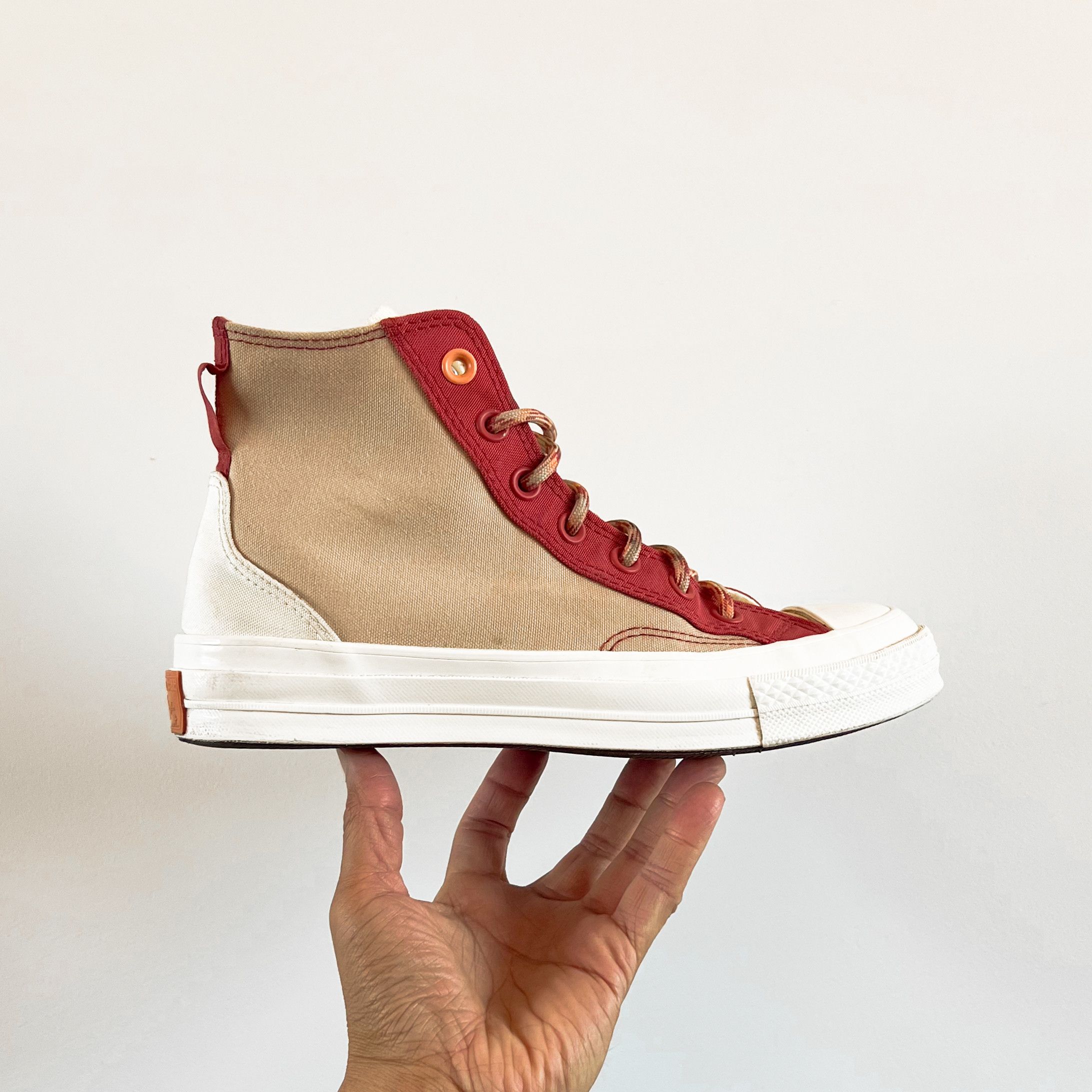 Converse Amazing Converse Chuck Taylor Canvas Sneaker Shoes Size US 6 / EU 39 - 1 Thumbnail