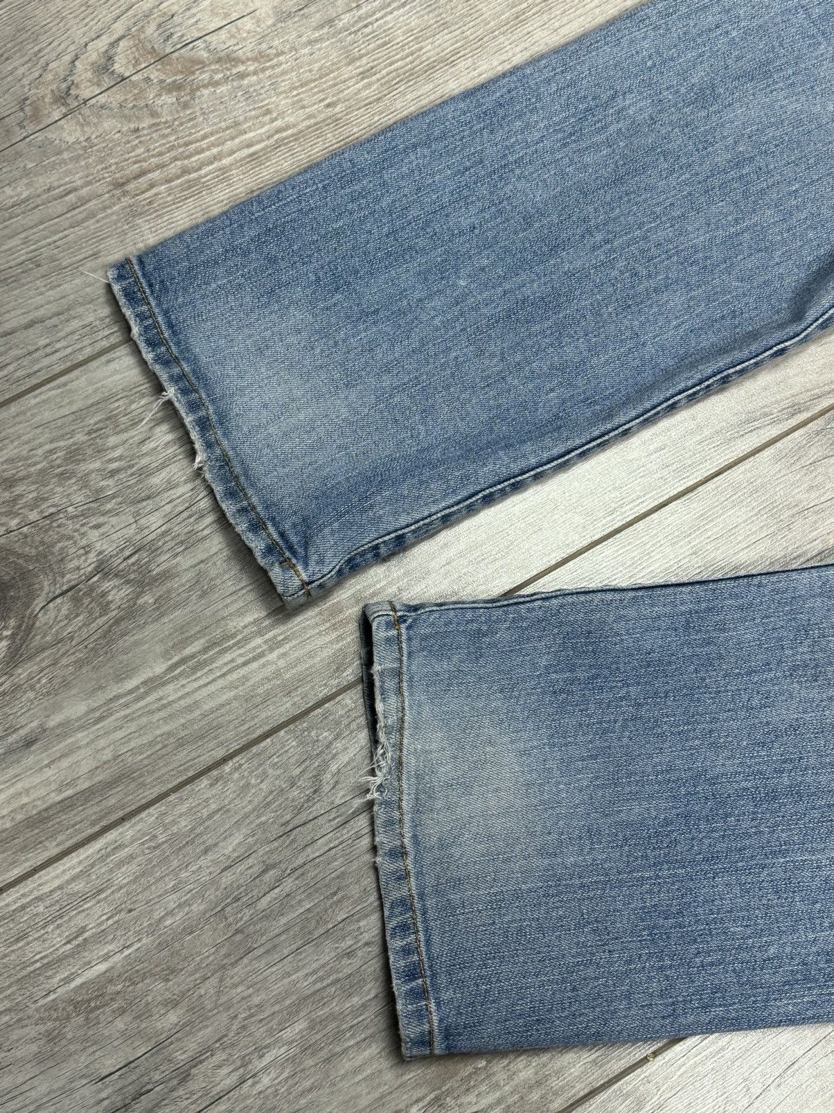 Armani × Japanese Brand × Vintage ARMANI JEANS METAL LOGO VINTAGE HYPE JAPANESE STYLE SIZE 32 Size US 32 / EU 48 - 18 Thumbnail