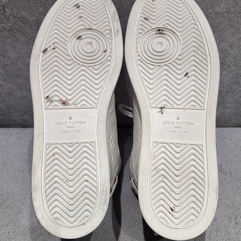 Louis Vuitton Louis Vuitton Rivoli High-Top Sneakers for Men - Size US 9.5 / EU 42-43 - 2 Thumbnail