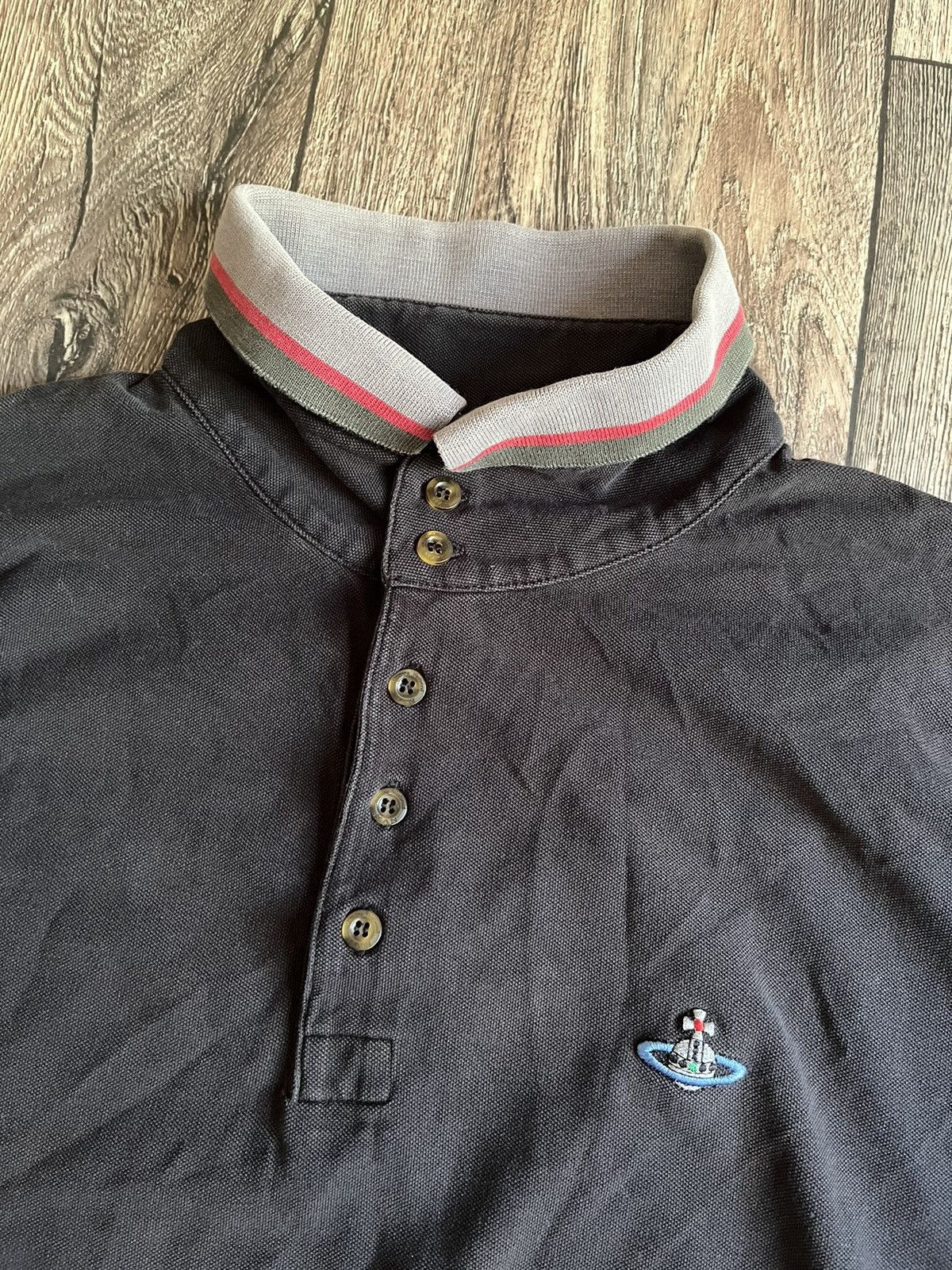 Vivienne Westwood Vivienne Westwood Orb Logo Faded Distressed Shirt Button Ups Size US XXL / EU 58 / 5 - 4 Thumbnail