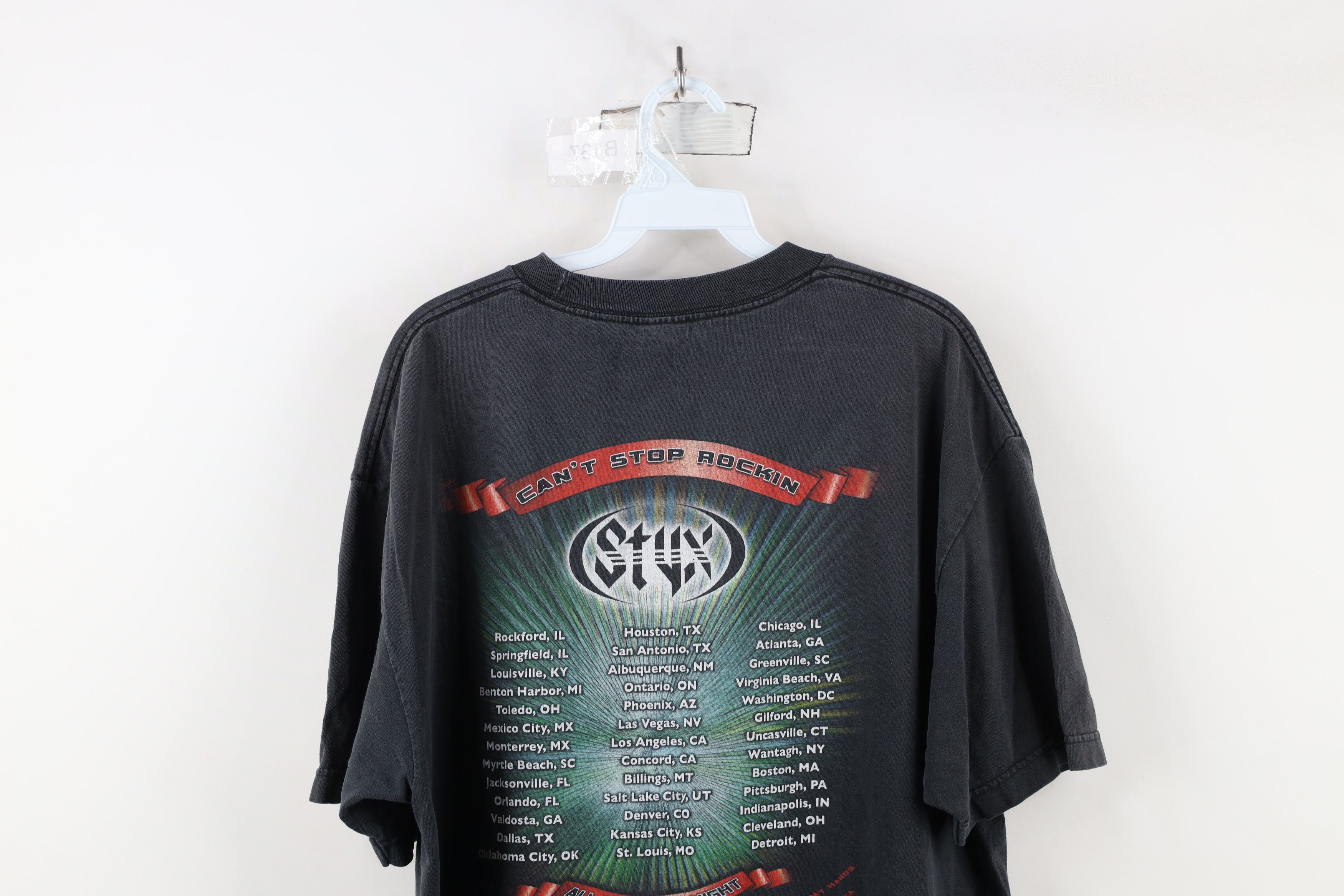 Vintage Vintage Y2K 2009 Stop Rockin All Hits Tour Styx Band T-Shirt Size US XL / EU 56 / 4 - 15 Thumbnail