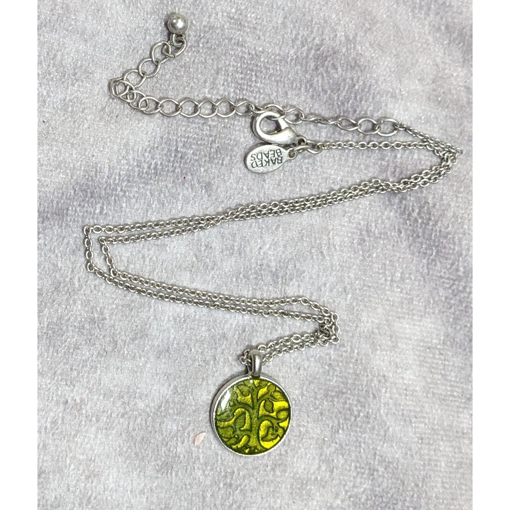 Other Baked Beads Floral Reversible Green And Silver Tone Pendant Size ONE SIZE - 5 Thumbnail