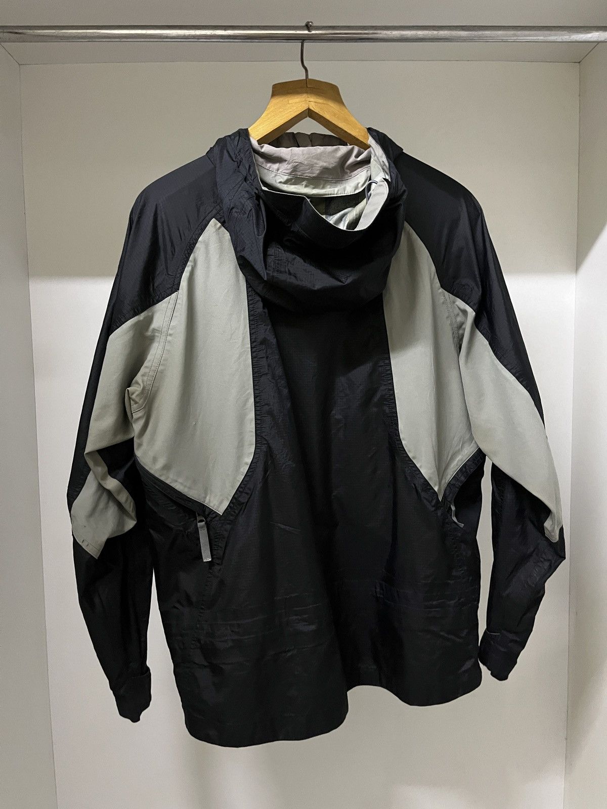 Nike ACG 2000s Nike ACG Gorpcore Storm Fit Size US M / EU 48-50 / 2 - 7 Thumbnail