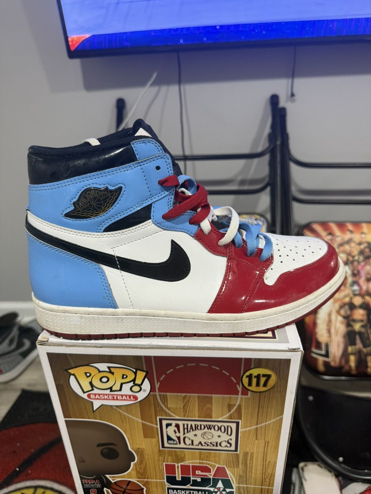 Jordan Brand × Nike Air Jordan 1 Fearless Size US 11 / EU 44 - 2 Thumbnail