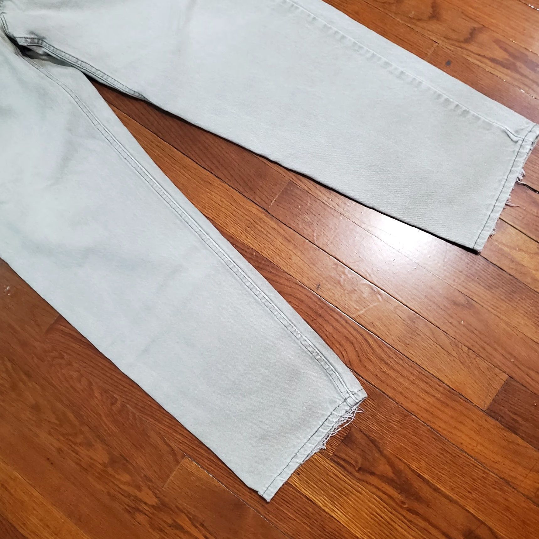 Levi's VINTAGE Levi's Jeans 550 Mens 38x32 Beige Denim Relaxed Fit USA 90s Cowboy USA Classic 5-Pocket Mens Jeans Size US 38 / EU 54 - 6 Thumbnail