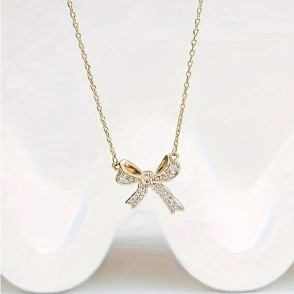 Designer Gold bow necklace Size ONE SIZE - 1 Thumbnail