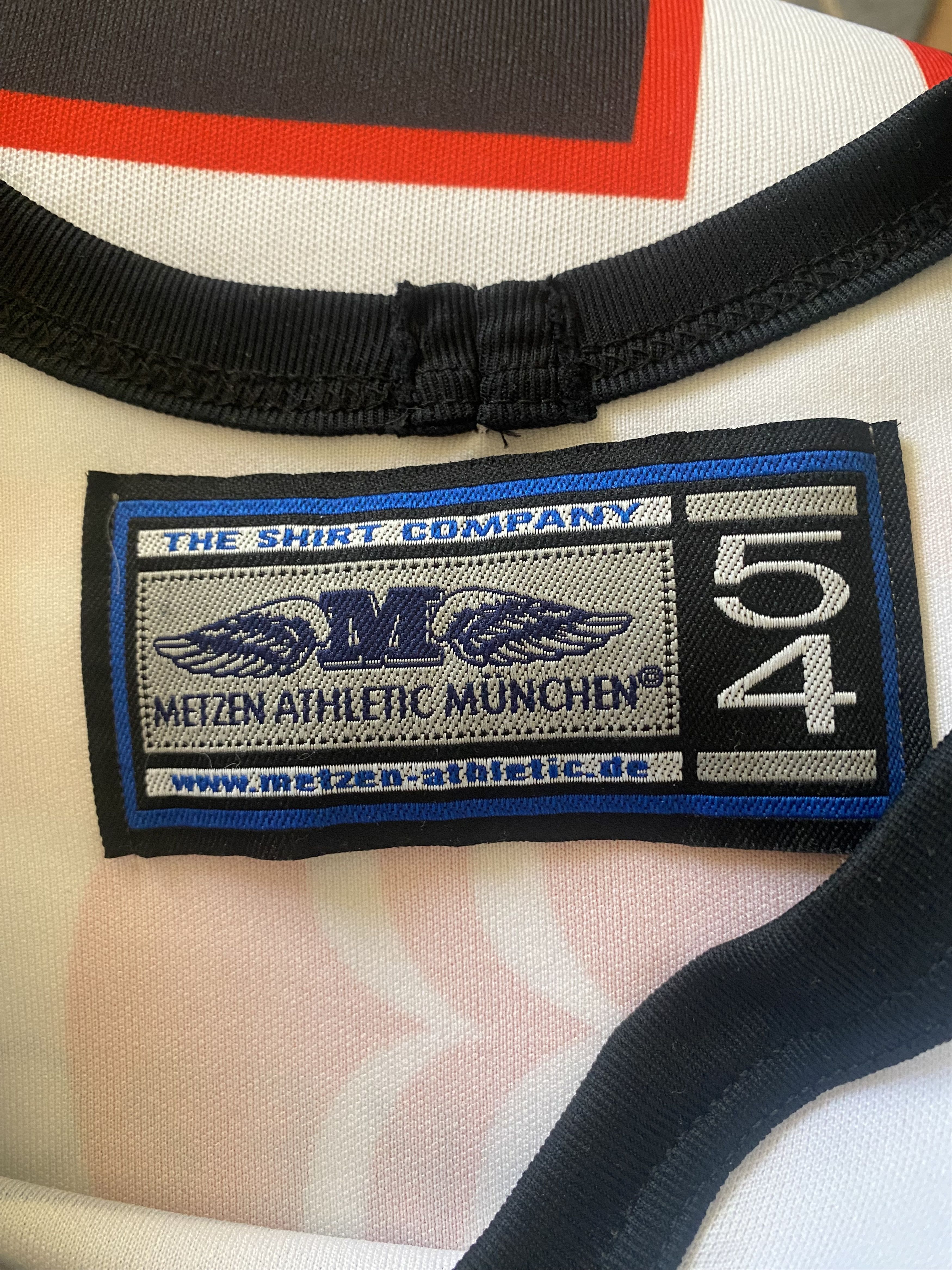 Other Hockey Germany EISBAREN BERLIN #12 - Metzen 2XL/3XL - UNIQUE Size US XXL / EU 58 / 5 - 6 Thumbnail