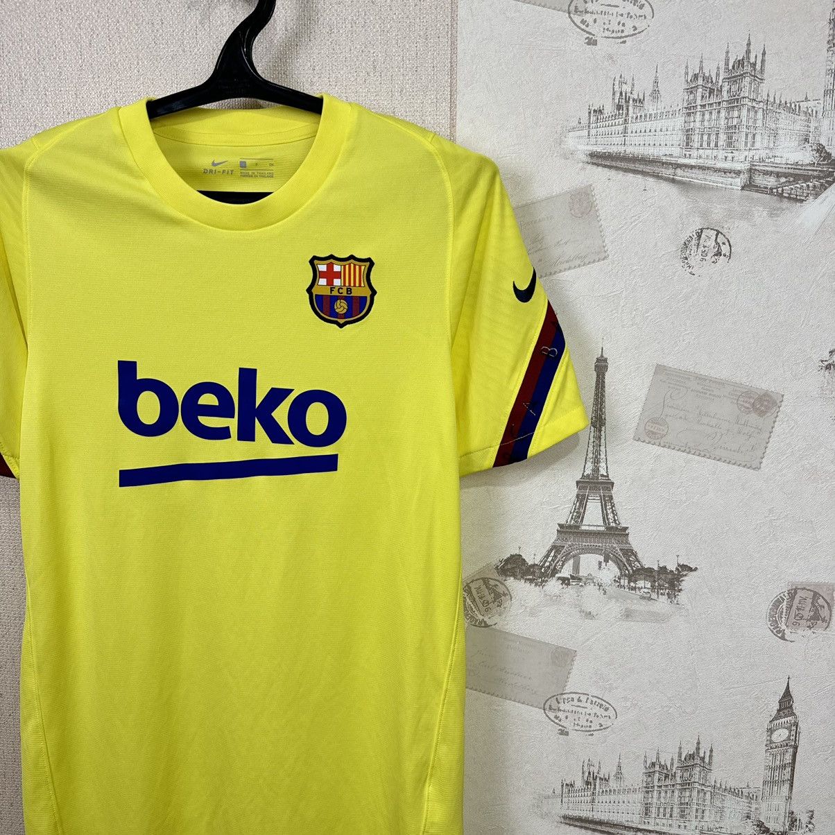 Nike Nike Barcelona 2020/21 Training Soccer Jersey Shirt S Size US S / EU 44-46 / 1 - 11 Thumbnail