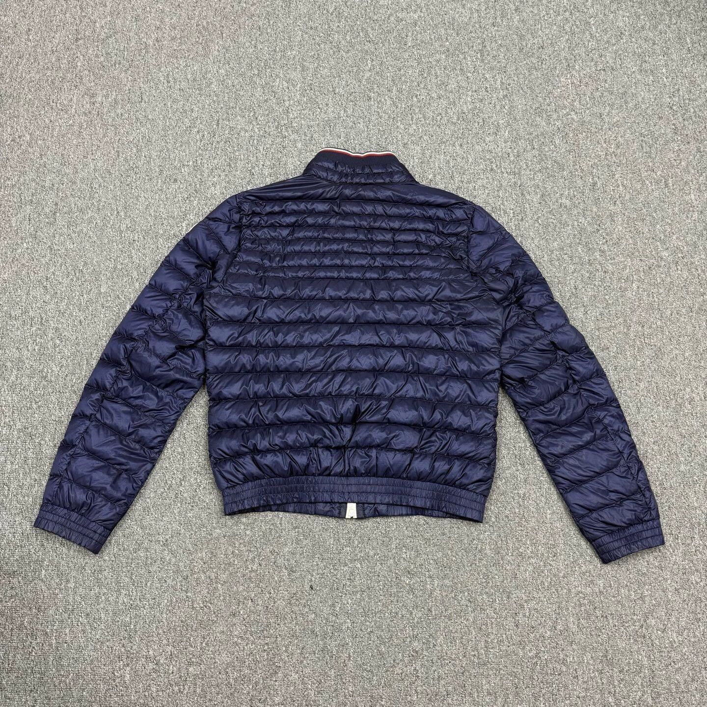 Moncler Moncler navy lightweight down jacket US 1 new Size US S / EU 44-46 / 1 - 2 Thumbnail