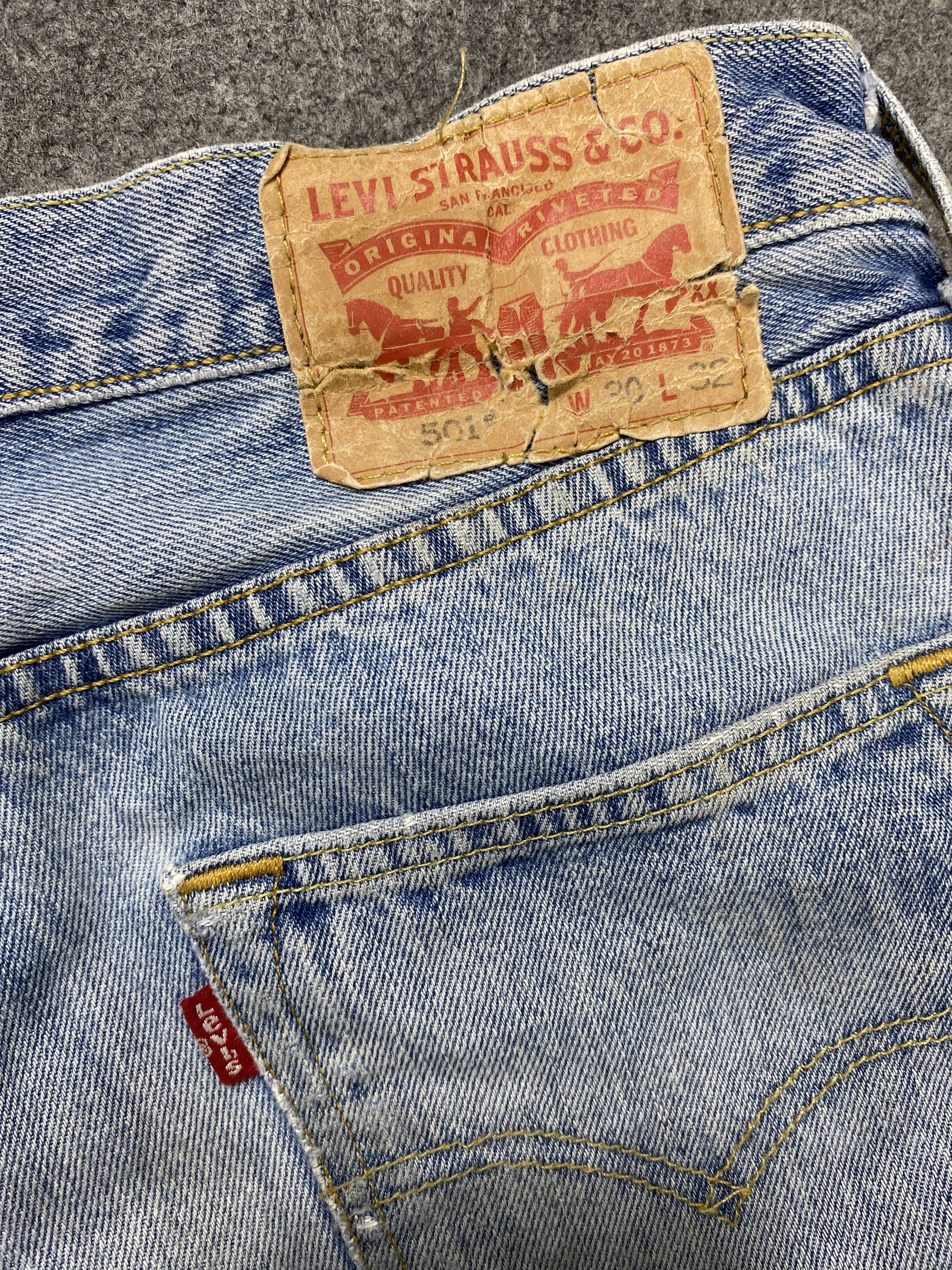 Japanese Brand Light Blue Wash Vintage Levi's 501 Jeans 32x31 Denim -JN2216 Size US 32 / EU 48 - 11 Thumbnail