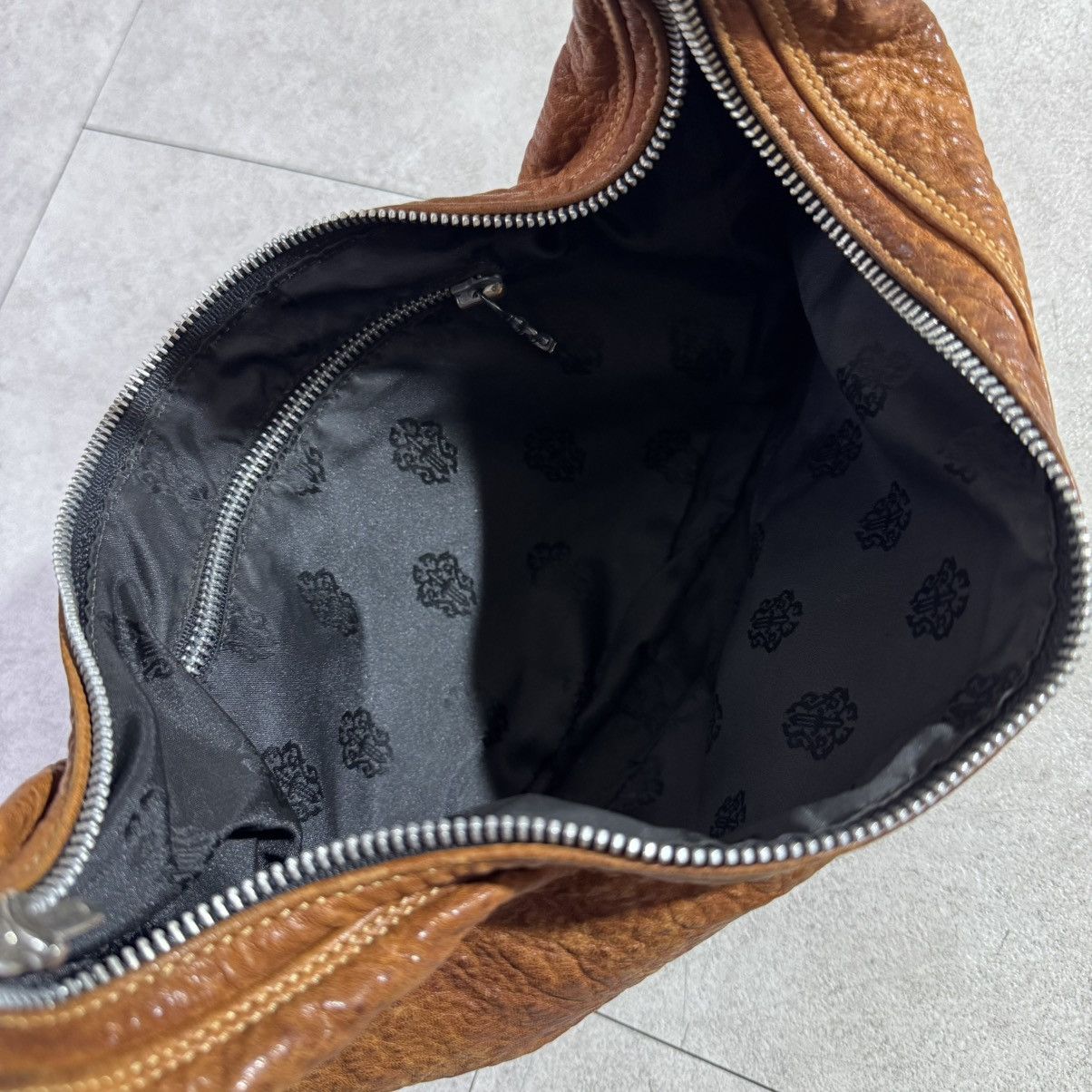 Chrome Hearts Chrome Hearts Vintage Leather Silver Shoulder Bag Size ONE SIZE - 9 Thumbnail